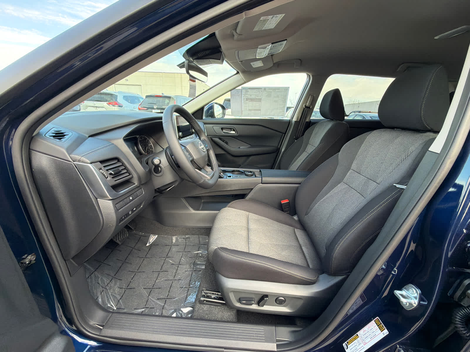 Thumbnail: 2026 Nissan Rogue - 17