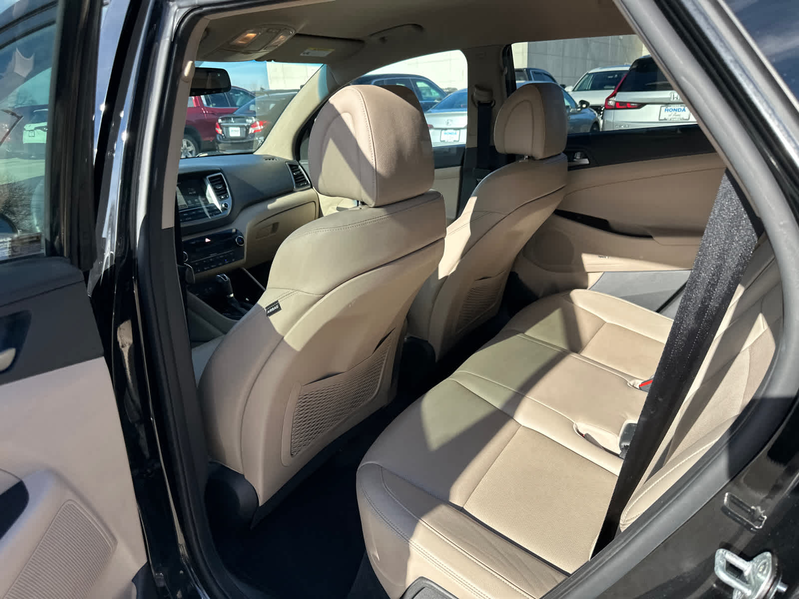 Thumbnail: 2017 Hyundai Tucson - 14