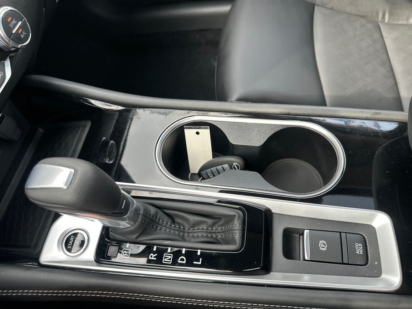 Thumbnail: 2025 Nissan Altima - 30