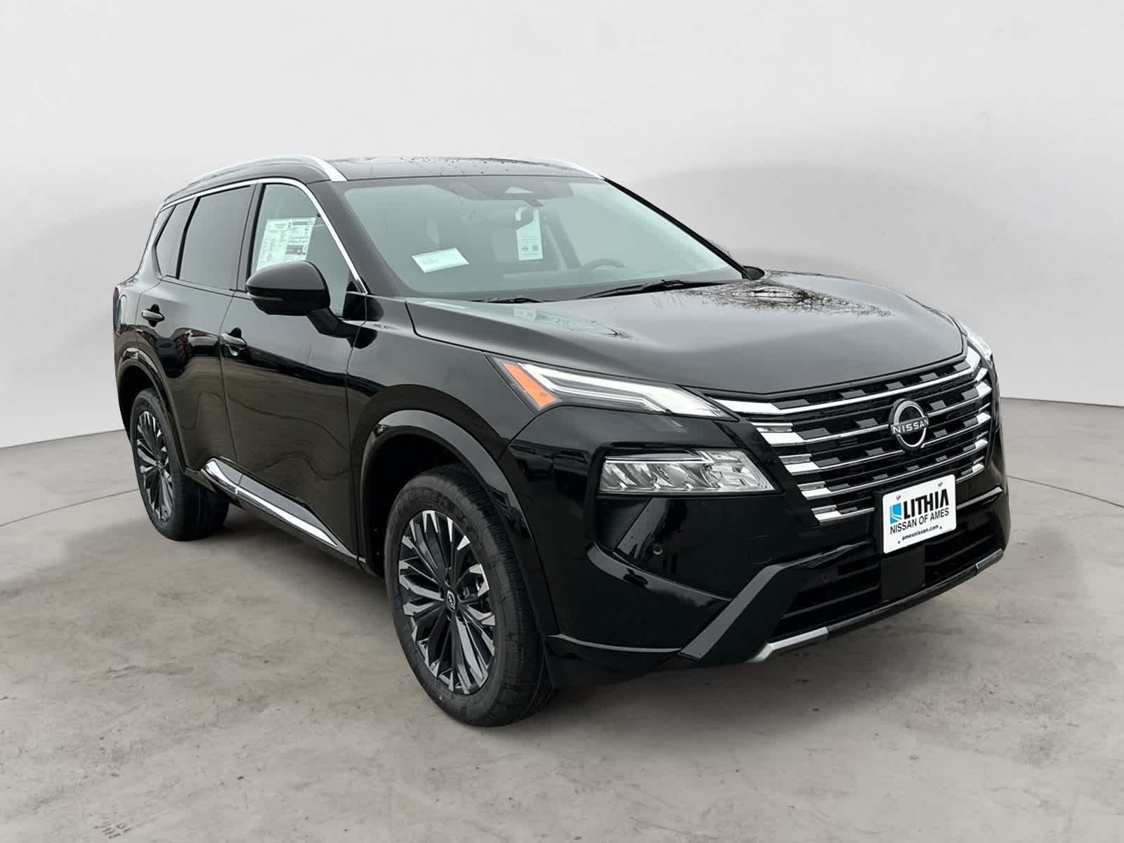 Thumbnail: 2026 Nissan Rogue - 4