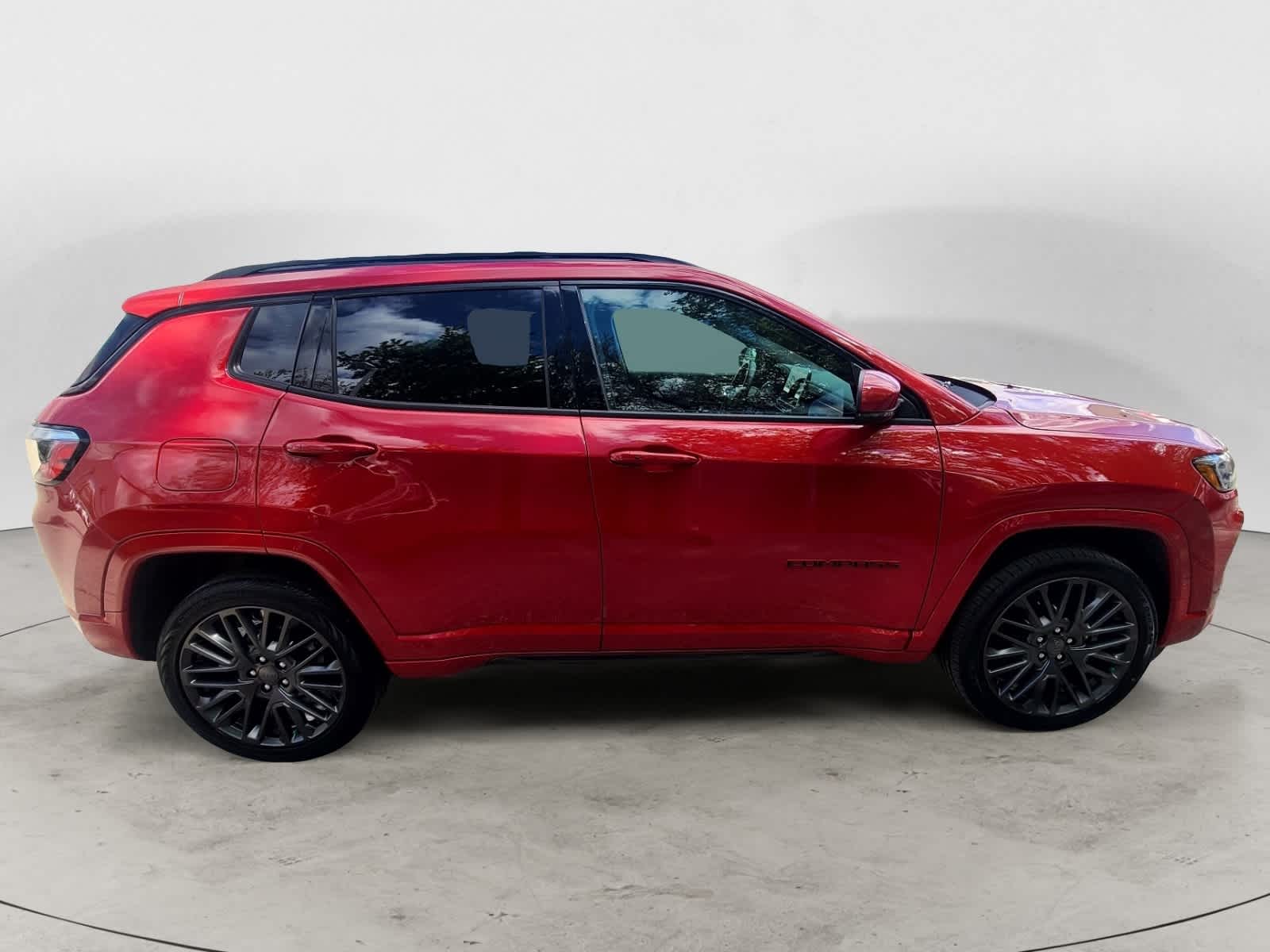 Thumbnail: 2022 Jeep Compass - 4