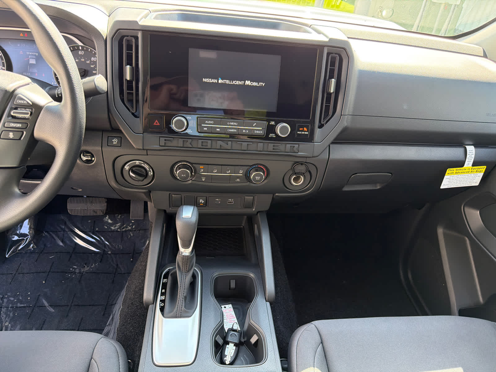 Thumbnail: 2026 Nissan Frontier - 24