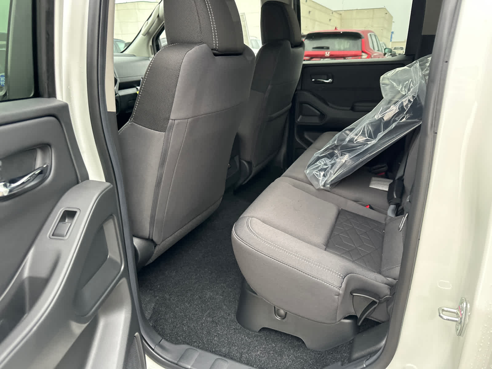 Thumbnail: 2026 Nissan Frontier - 15