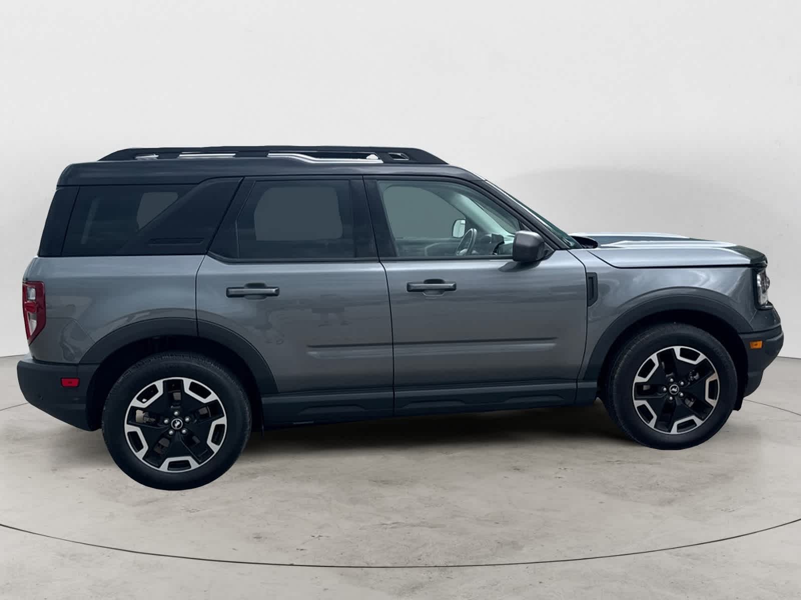 Thumbnail: 2022 Ford Bronco Sport - 5