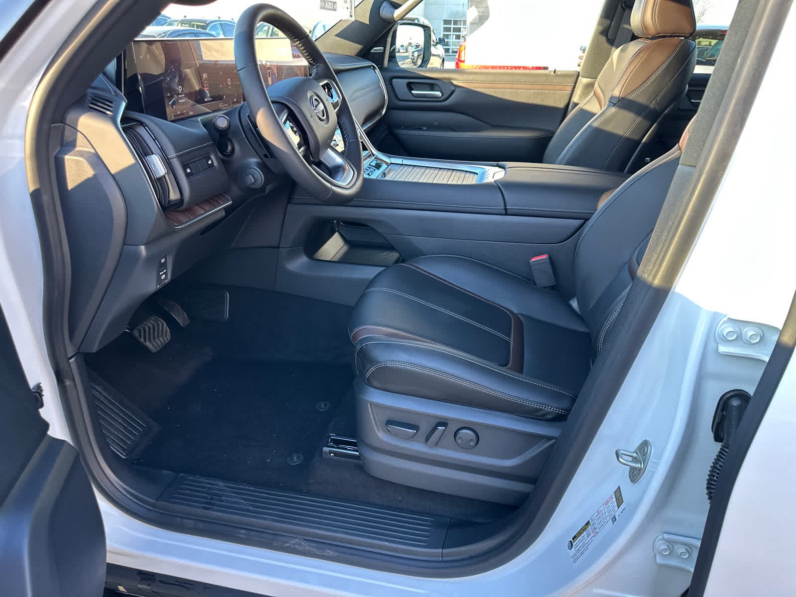 Thumbnail: 2026 Nissan Armada - 17