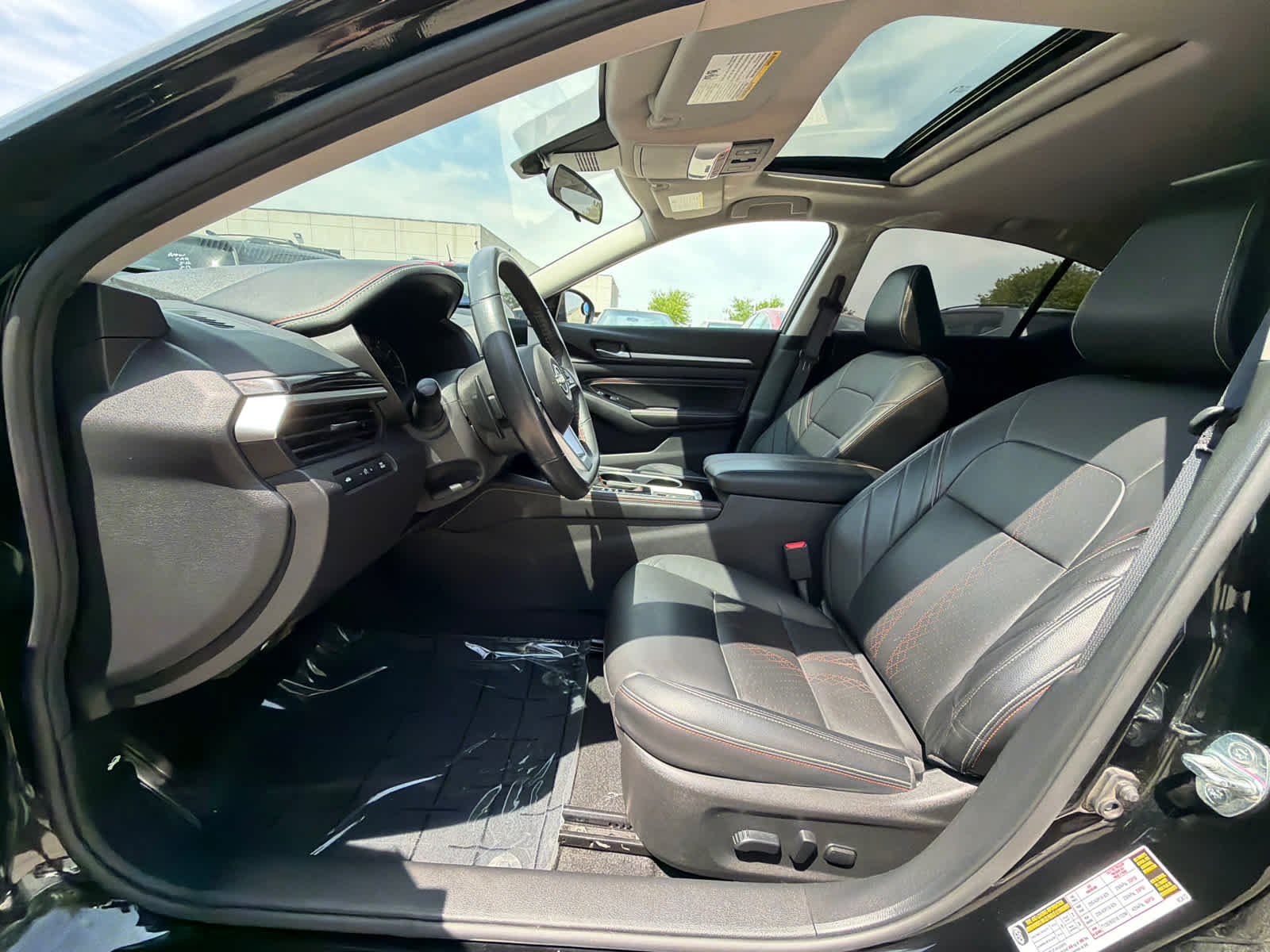 Thumbnail: 2023 Nissan Altima - 16