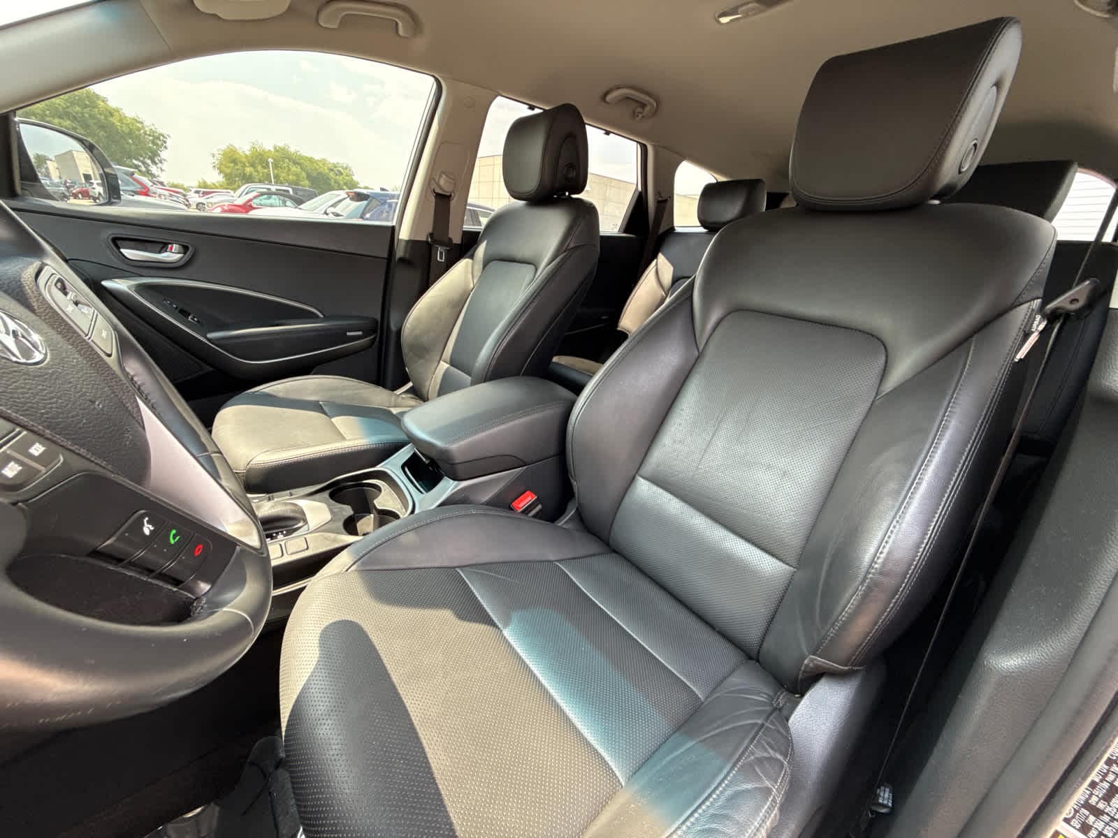 Thumbnail: 2019 Hyundai Santa Fe - 24