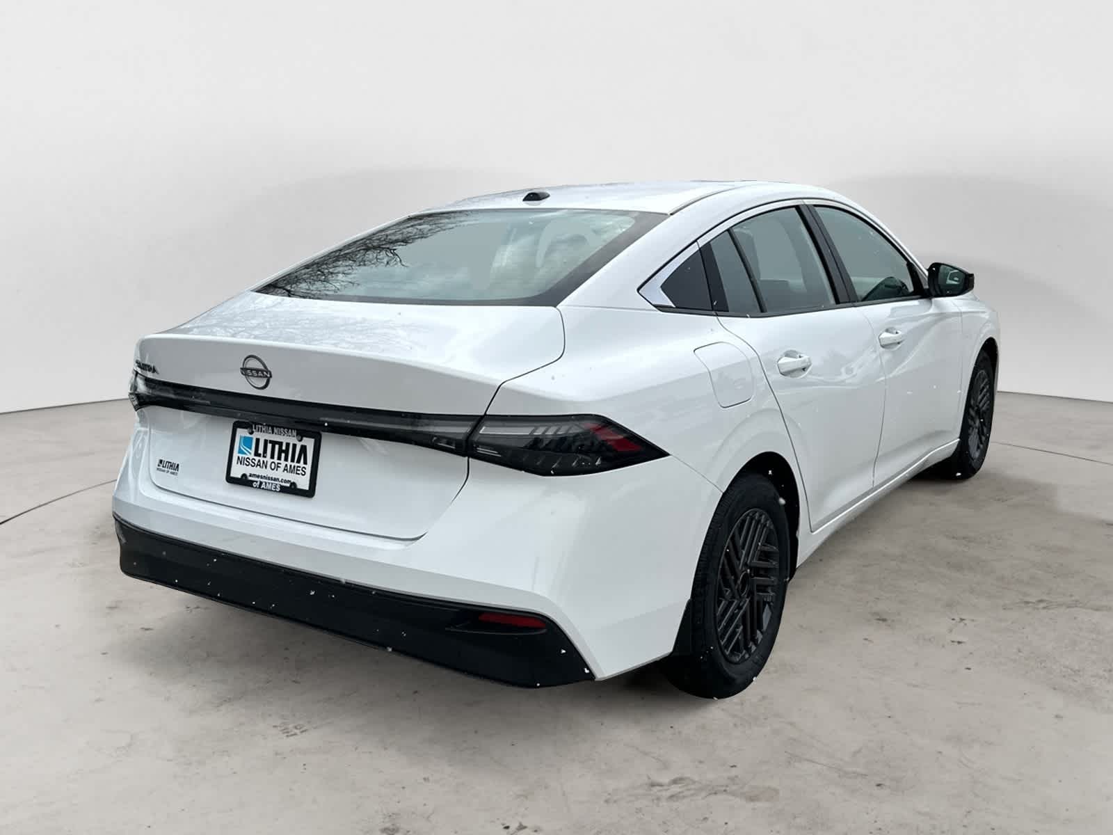 Thumbnail: 2026 Nissan Sentra - 3