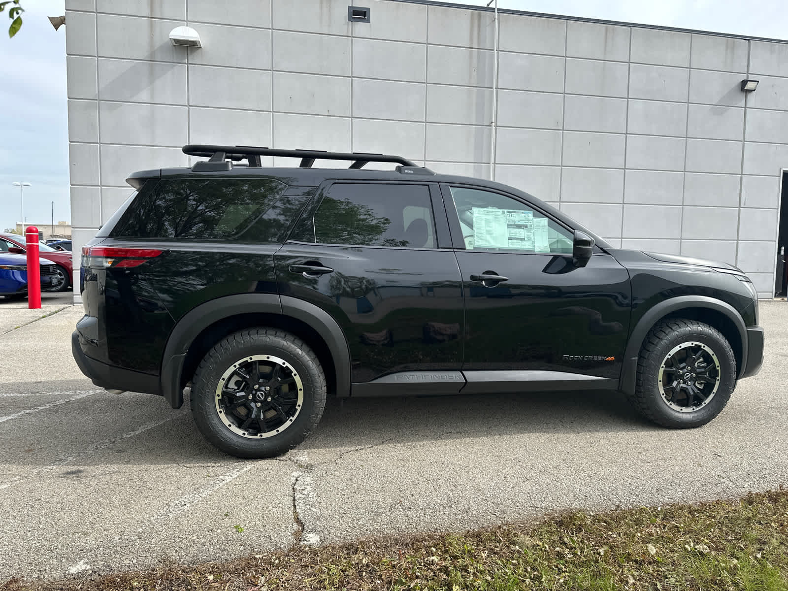 2025 Nissan Pathfinder Rock Creek 7