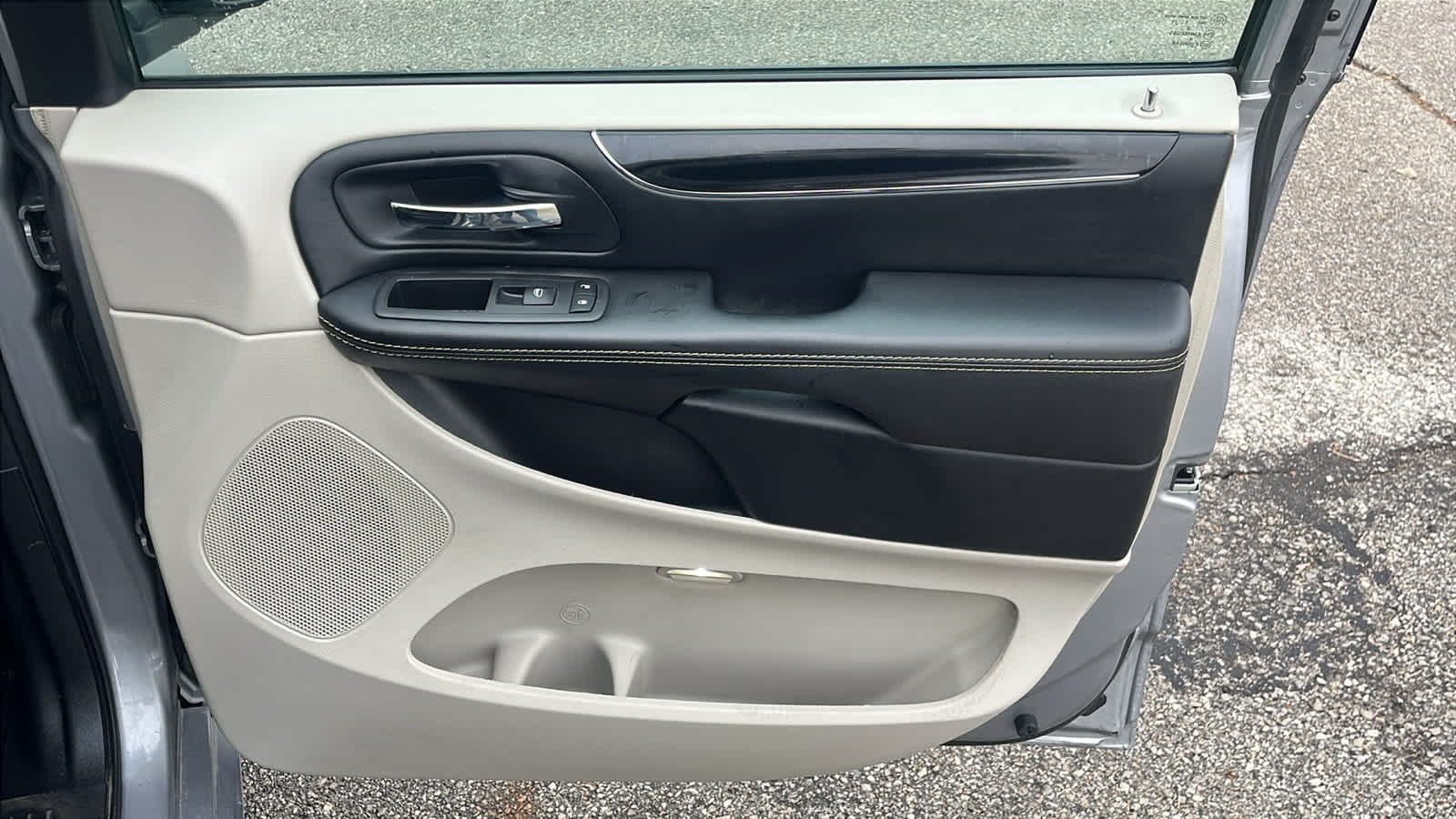 Thumbnail: 2019 Dodge Grand Caravan - 7