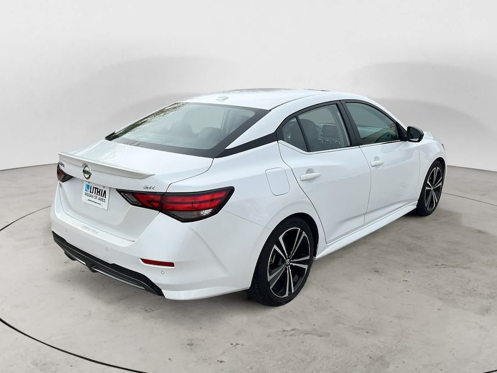 Certified 2022 Nissan Sentra SR Sedan