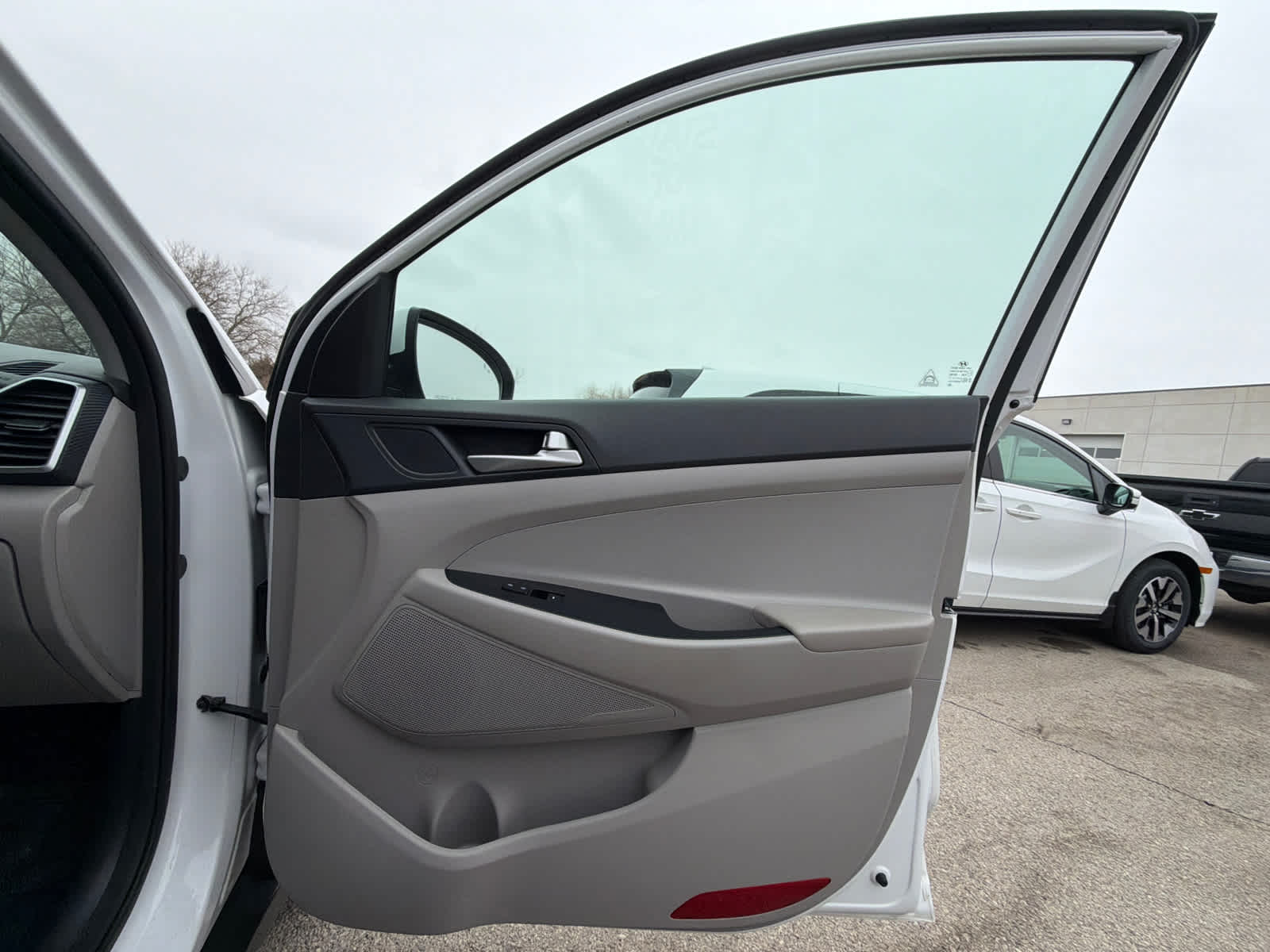 Thumbnail: 2019 Hyundai Tucson - 7