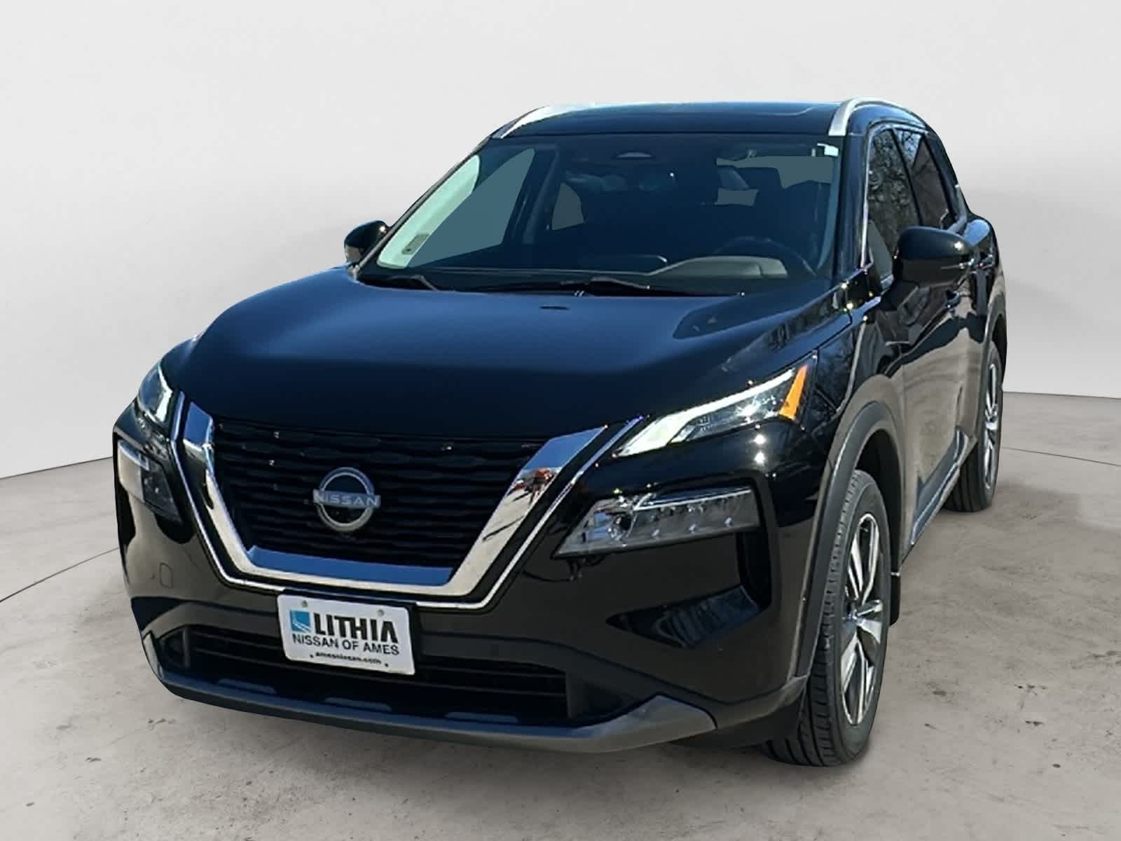 Thumbnail: 2023 Nissan Rogue - 1