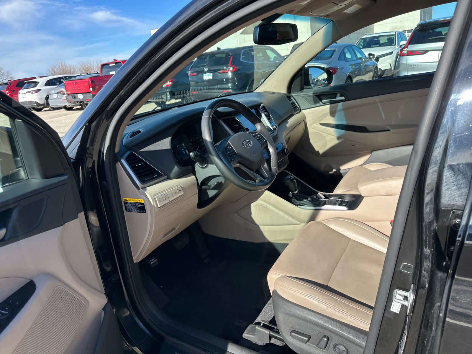 Thumbnail: 2017 Hyundai Tucson - 17