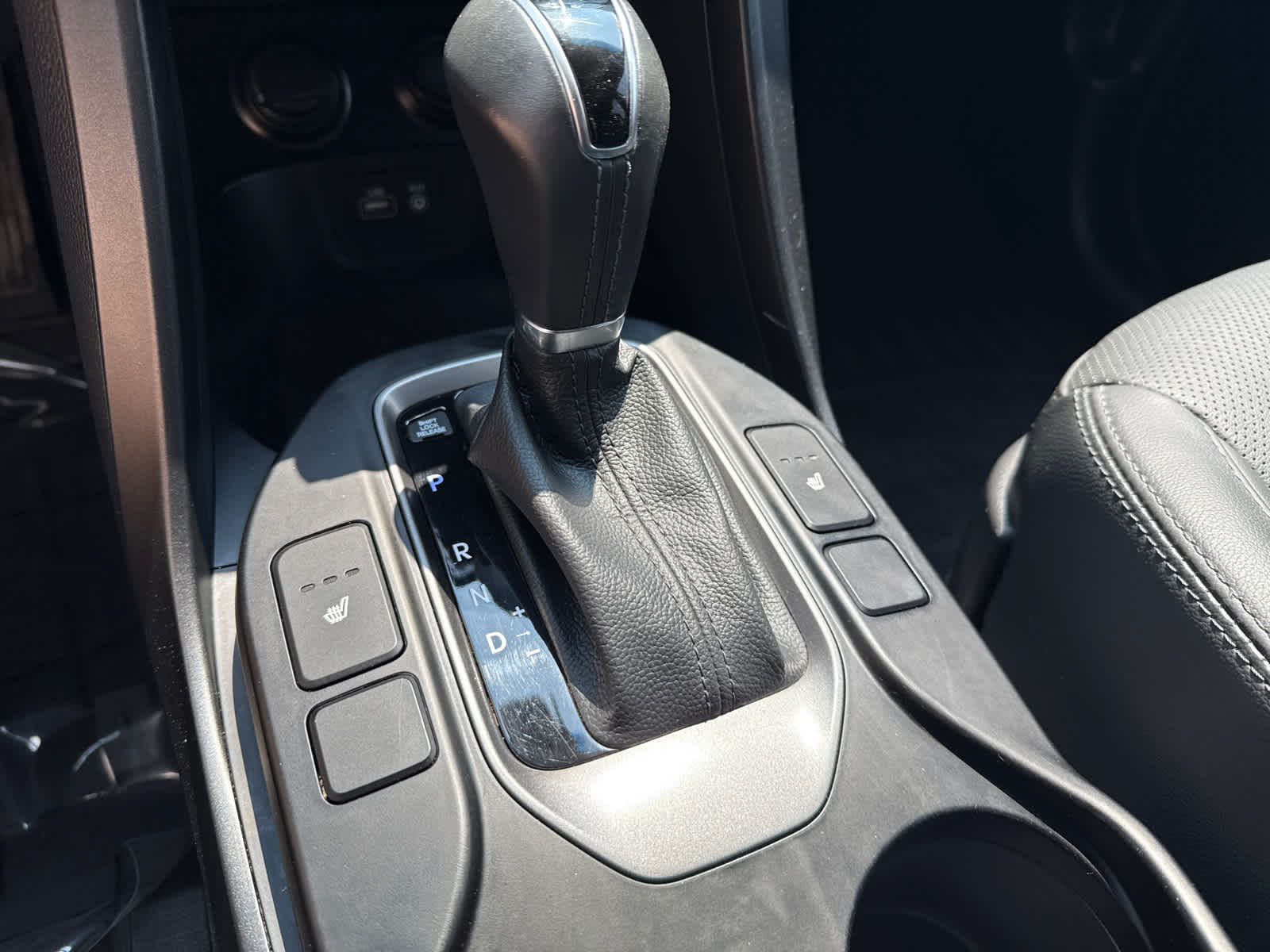 Thumbnail: 2019 Hyundai Santa Fe - 21
