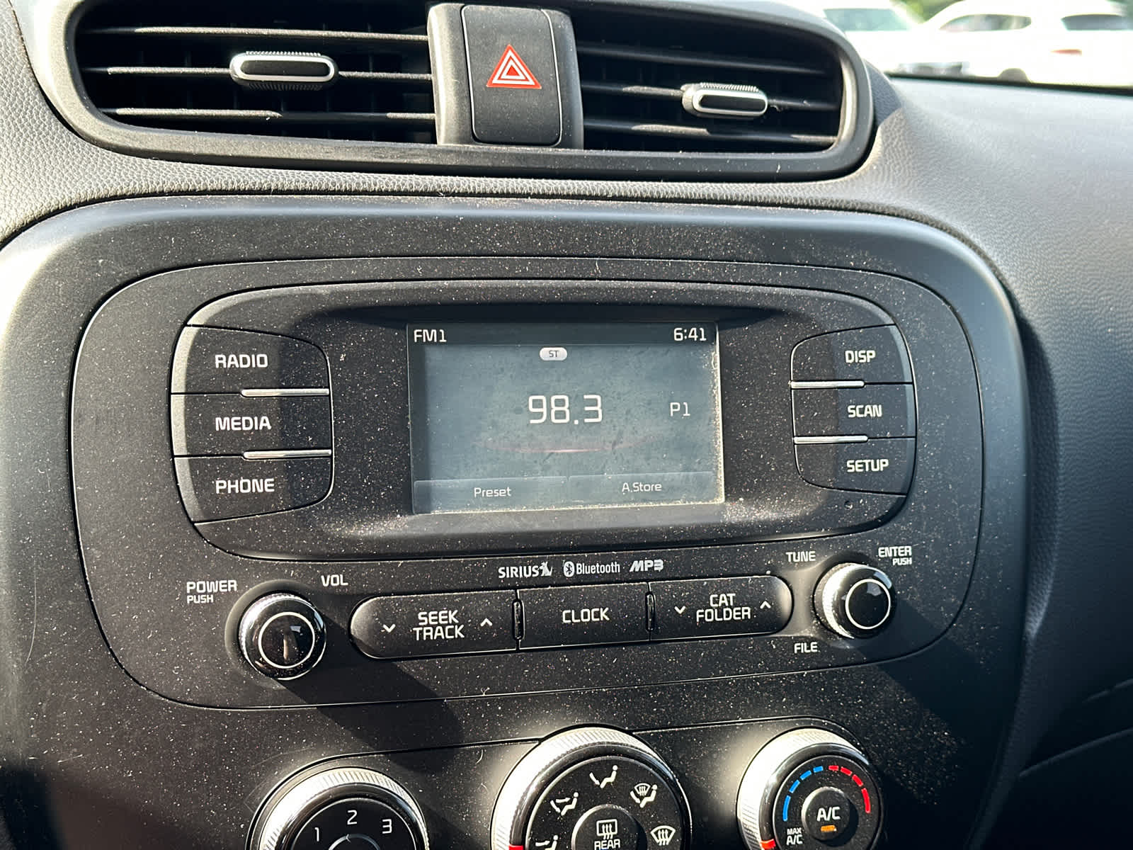 Thumbnail: 2016 Kia Soul - 13