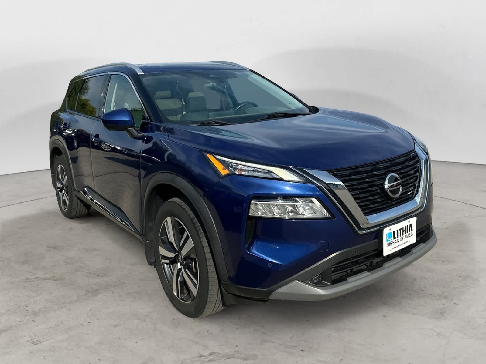 Thumbnail: 2021 Nissan Rogue - 4