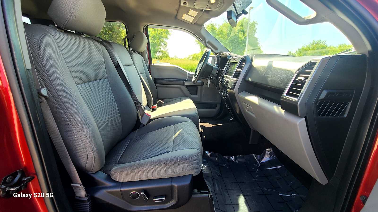 Thumbnail: 2016 Ford F-150 - 15