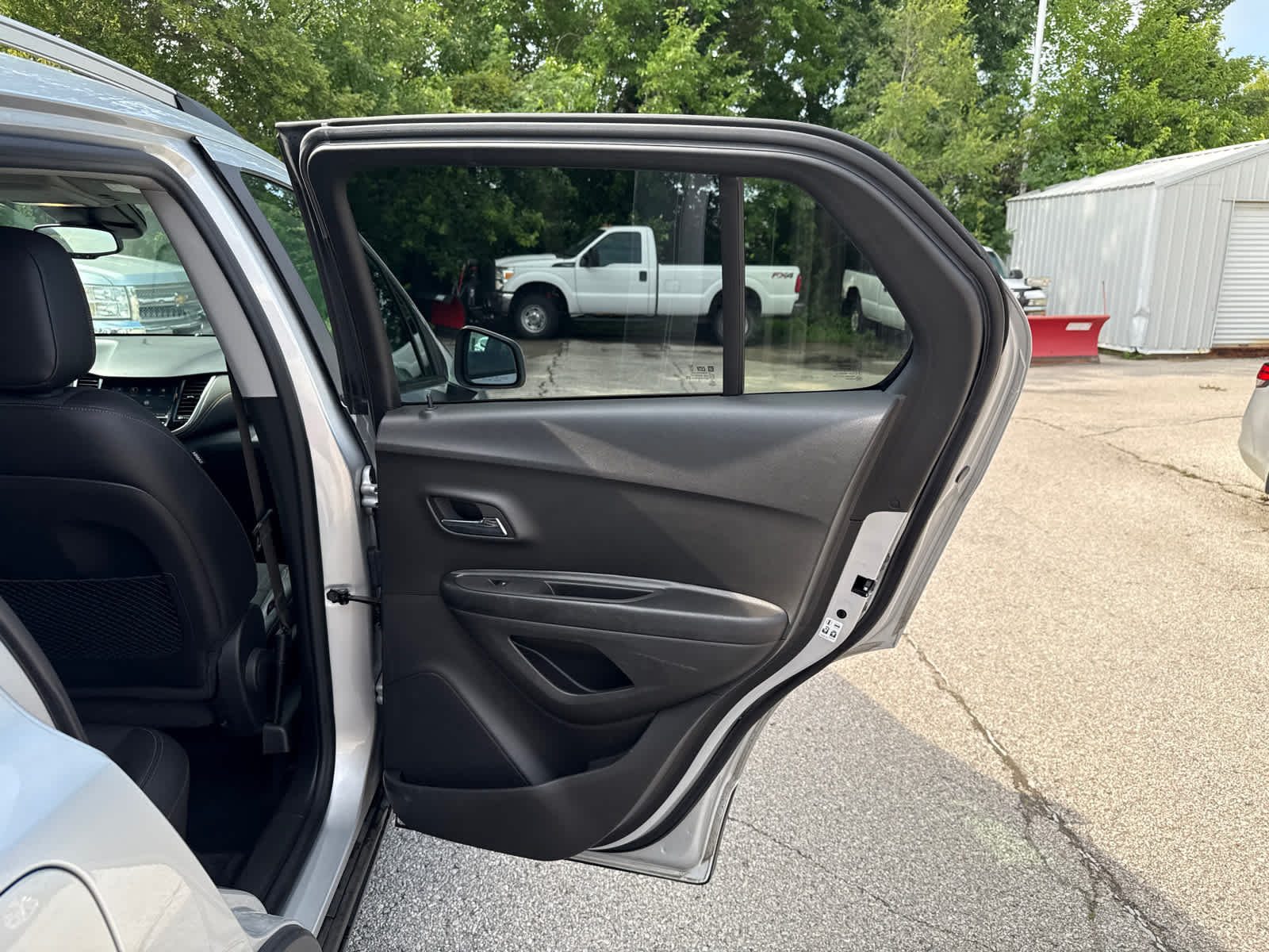 Thumbnail: 2022 Chevrolet Trax - 9