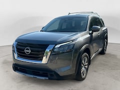 2025 Nissan Pathfinder SL SUV Ames, IA