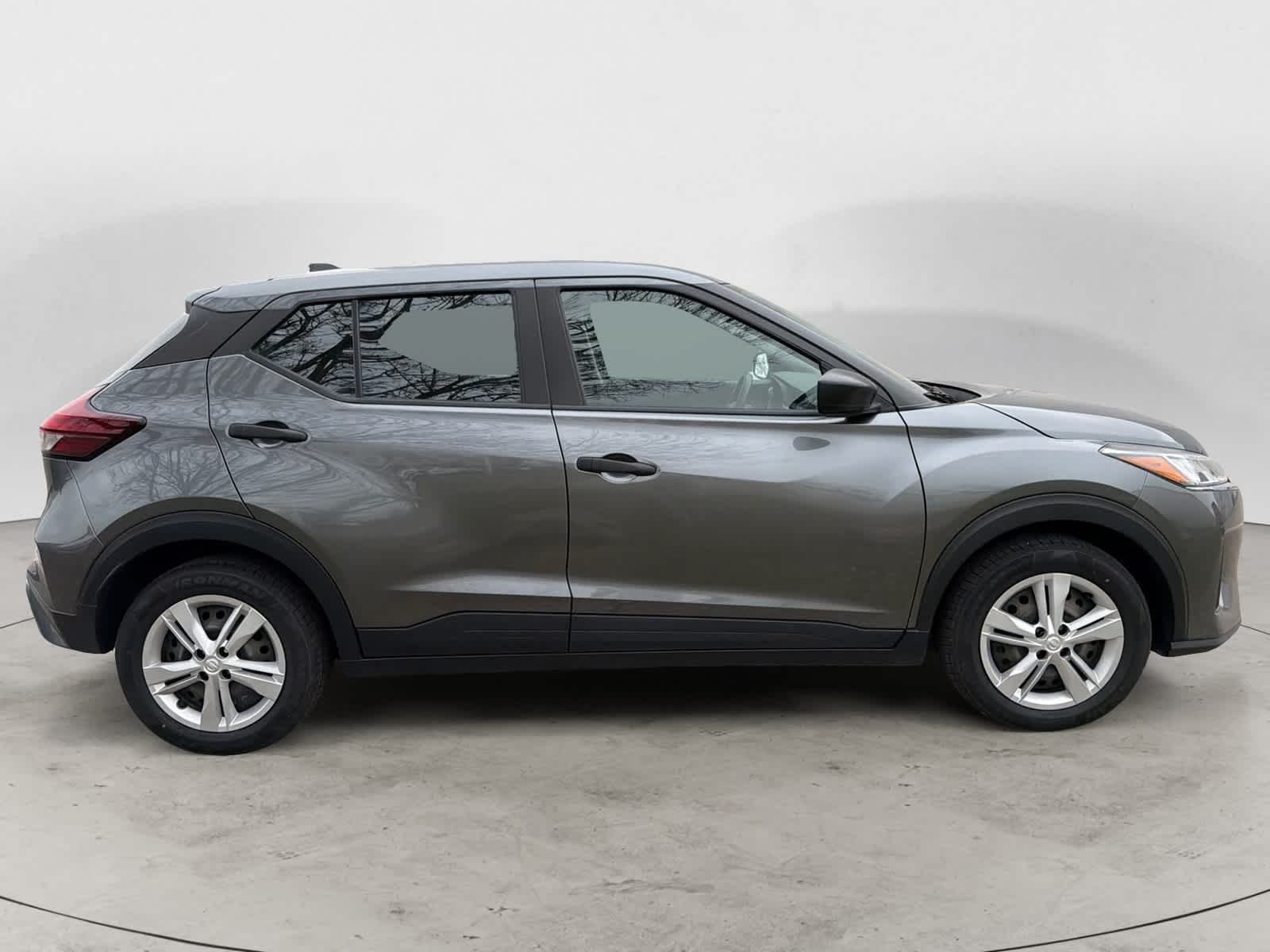 Thumbnail: 2023 Nissan Kicks - 5