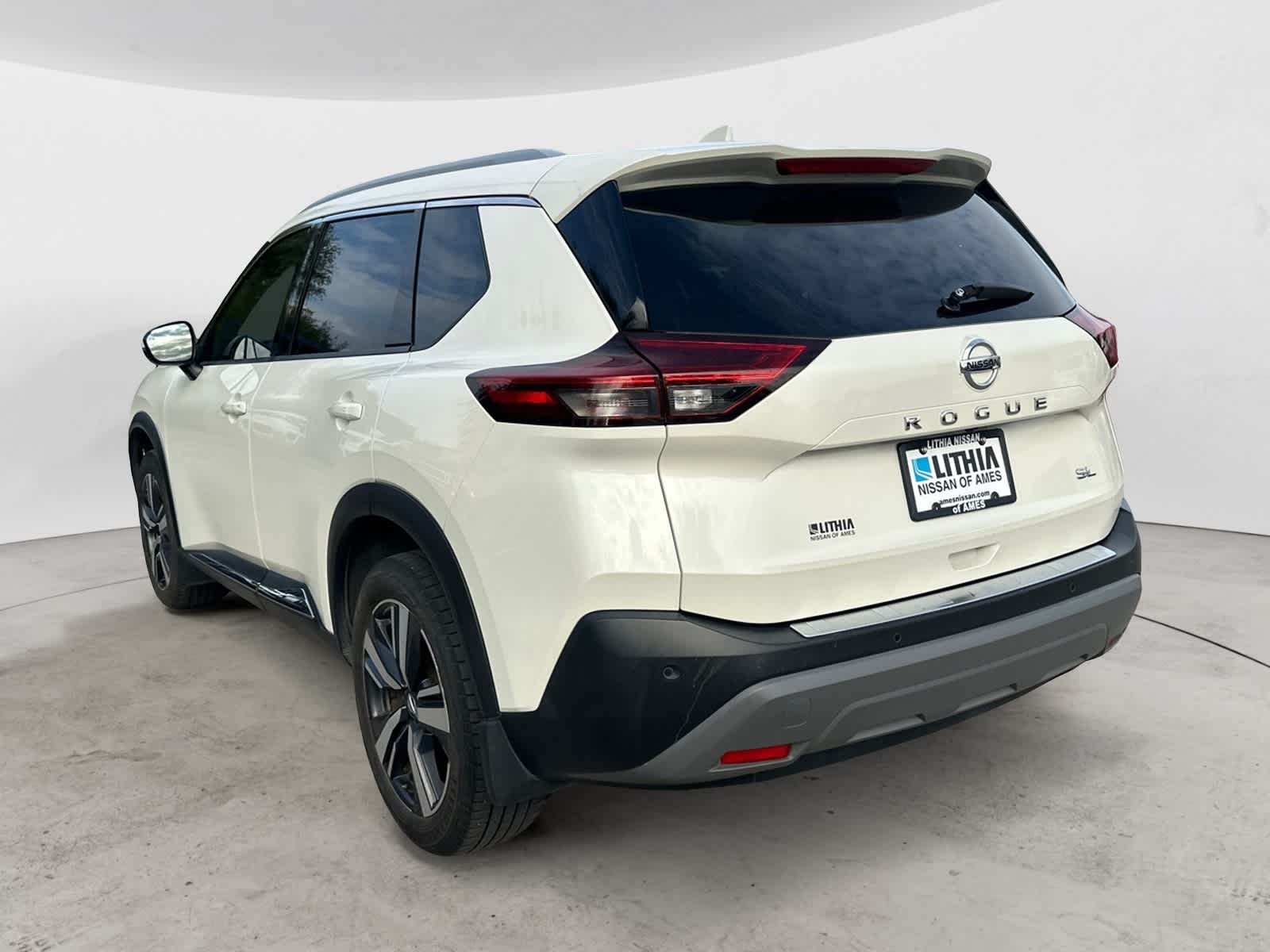 Thumbnail: 2021 Nissan Rogue - 2