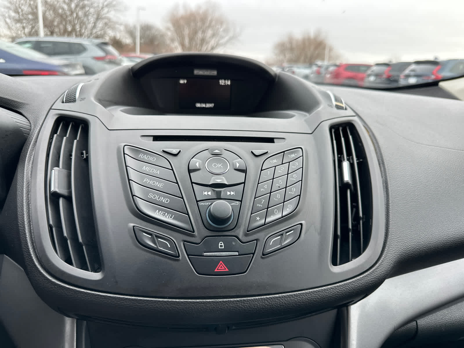 Thumbnail: 2016 Ford C-Max - 21