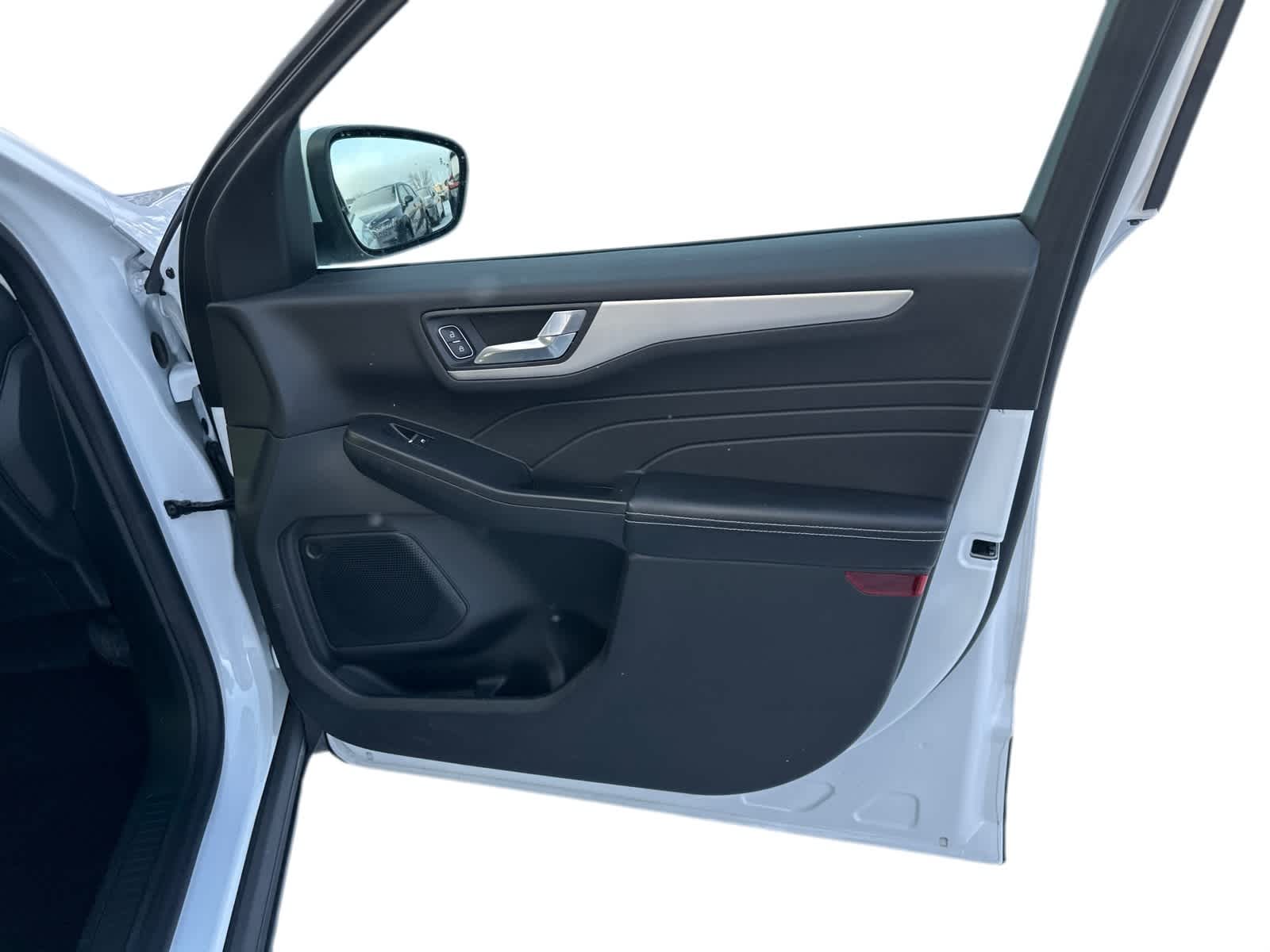 Thumbnail: 2021 Ford Escape - 6