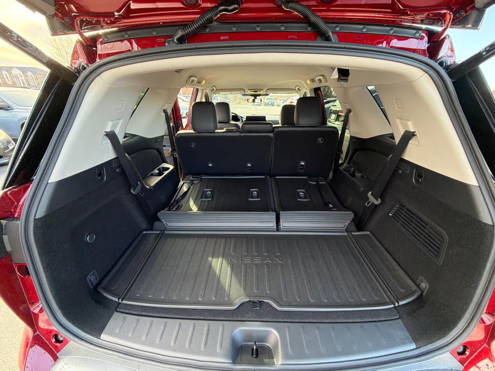 Thumbnail: 2026 Nissan Pathfinder - 17