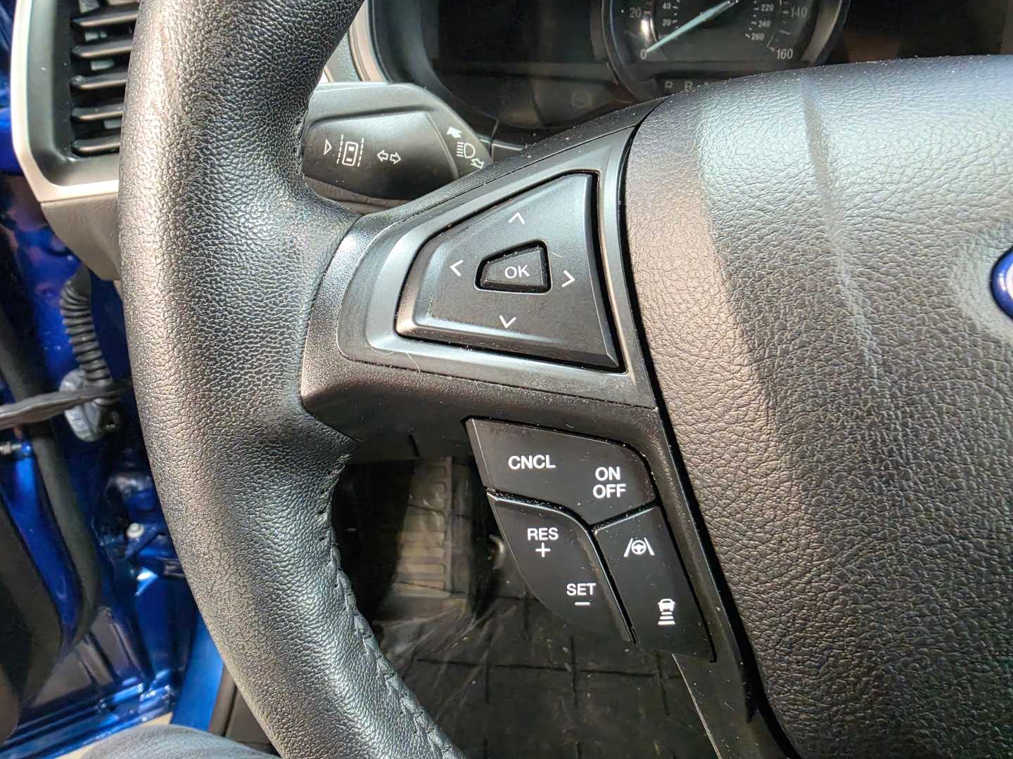 Thumbnail: 2022 Ford Edge - 26