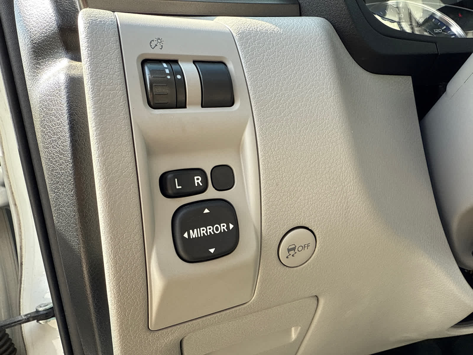 Thumbnail: 2012 Subaru Forester - 14