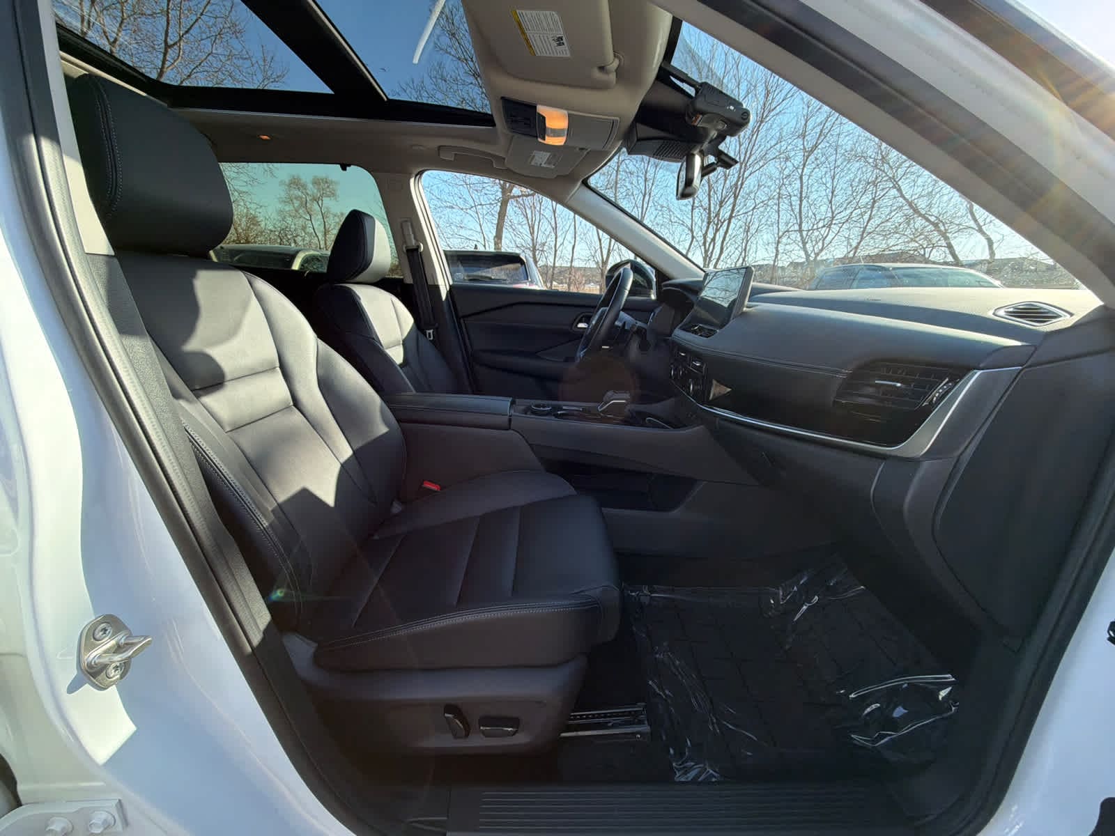 Thumbnail: 2024 Nissan Rogue - 8