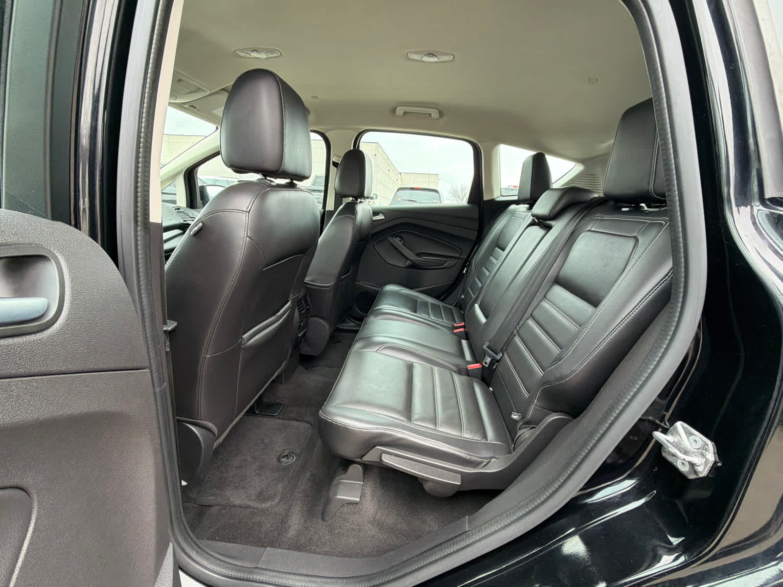 Thumbnail: 2017 Ford C-Max - 14