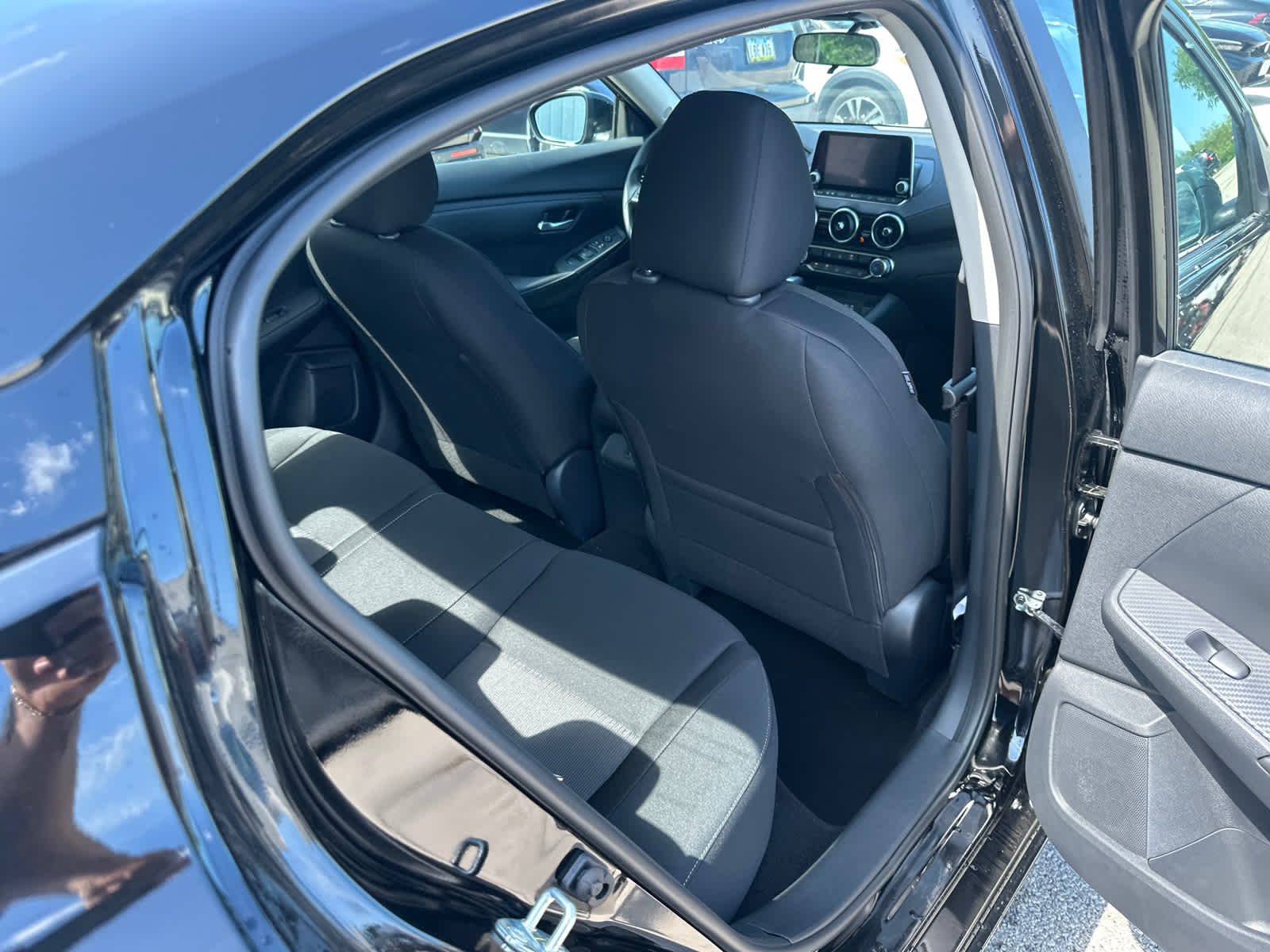 Thumbnail: 2025 Nissan Sentra - 8