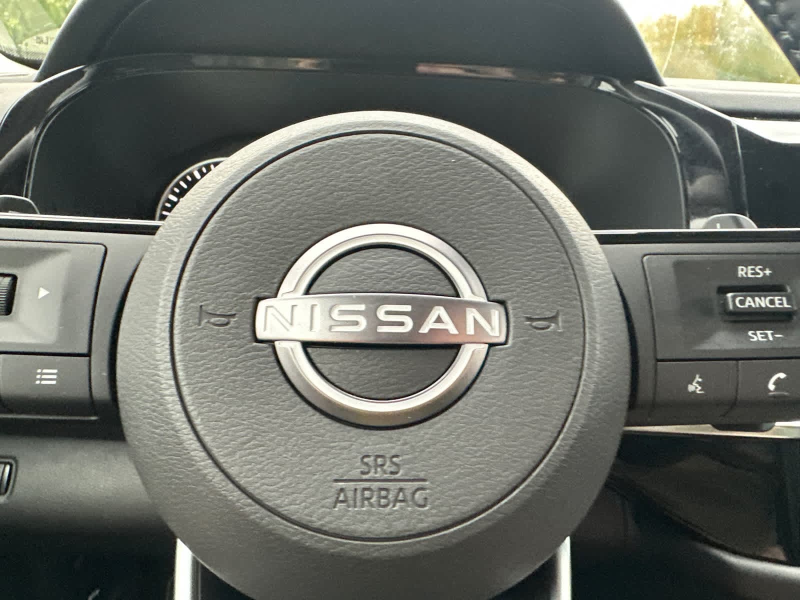 Thumbnail: 2023 Nissan Pathfinder - 21