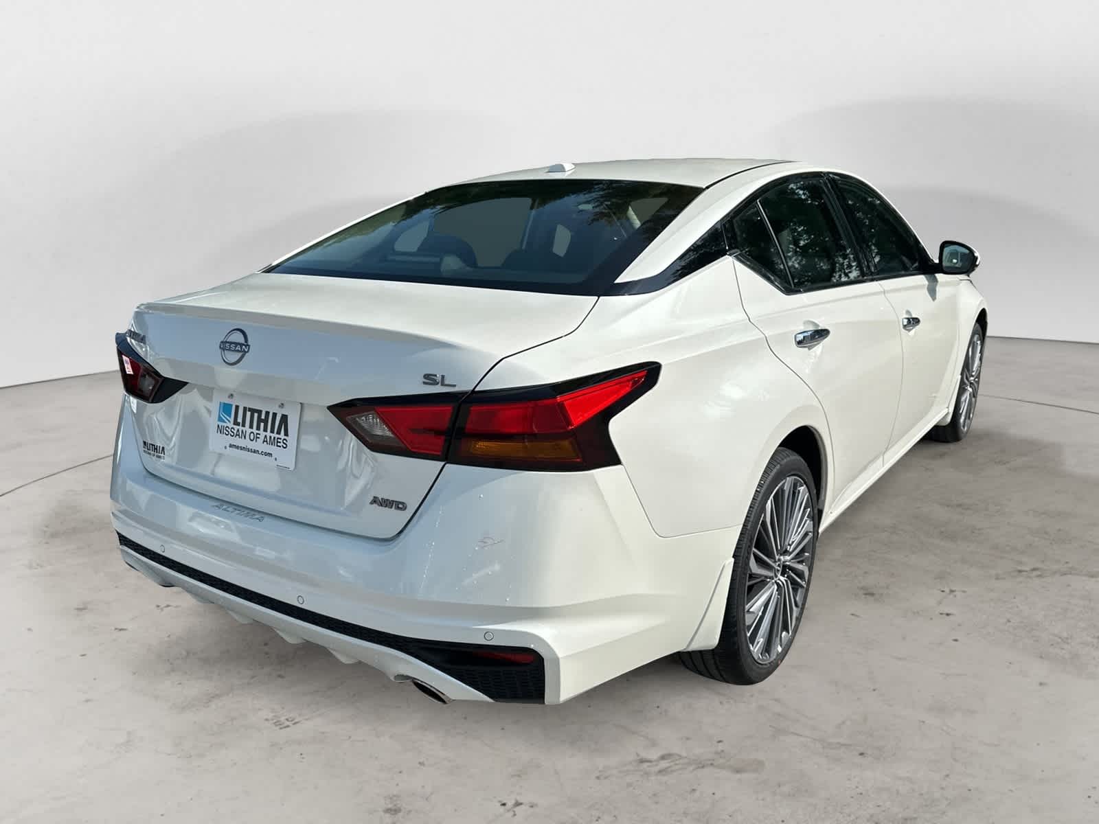 Thumbnail: 2025 Nissan Altima - 3