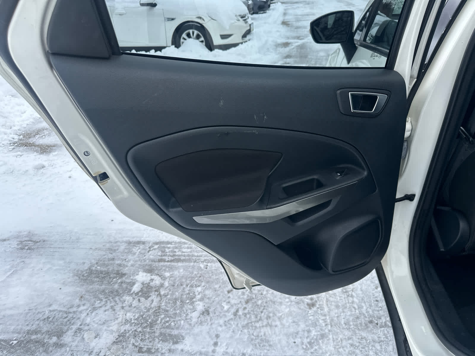 Thumbnail: 2018 Ford EcoSport - 14