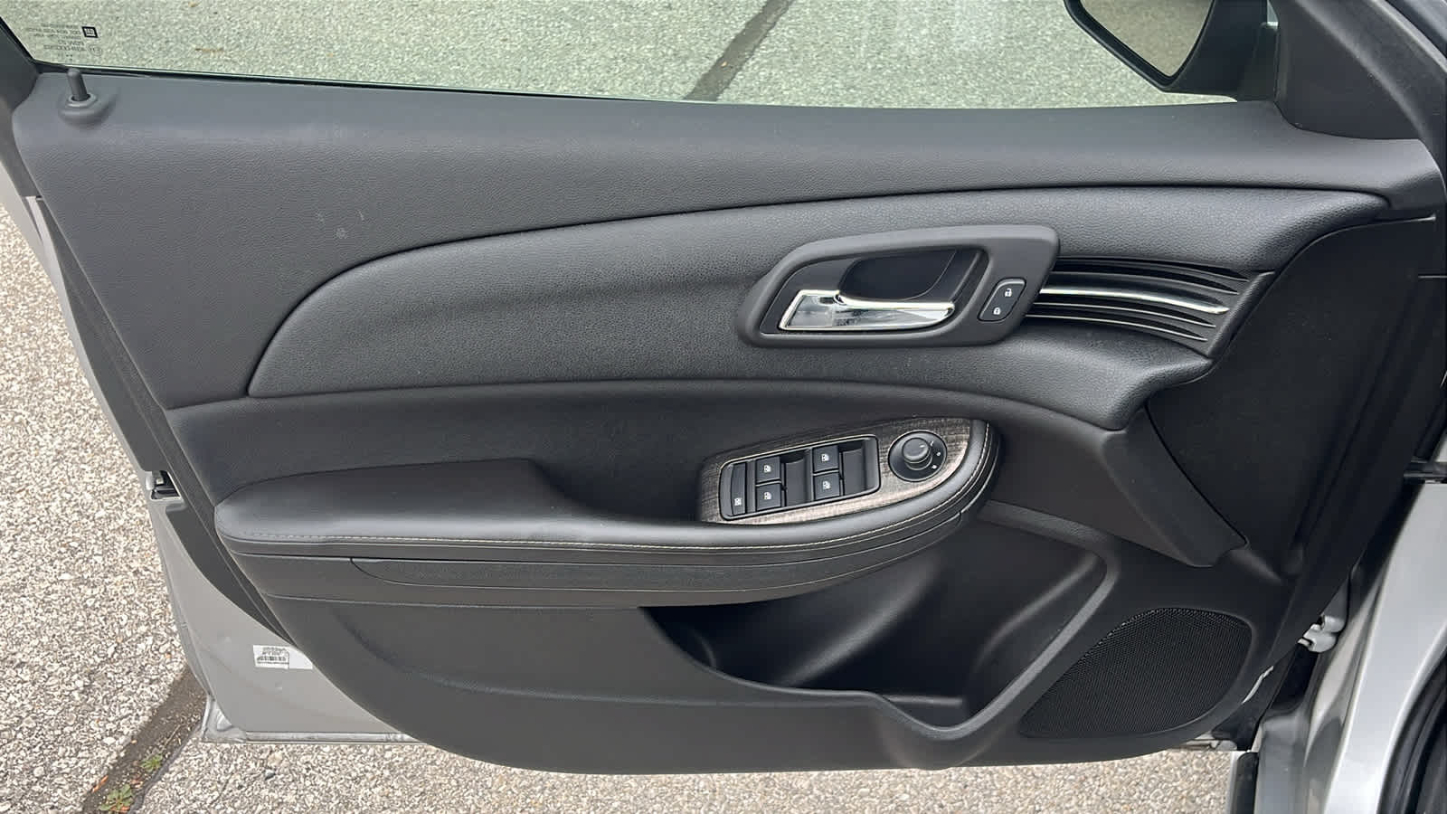 Thumbnail: 2015 Chevrolet Malibu - 13