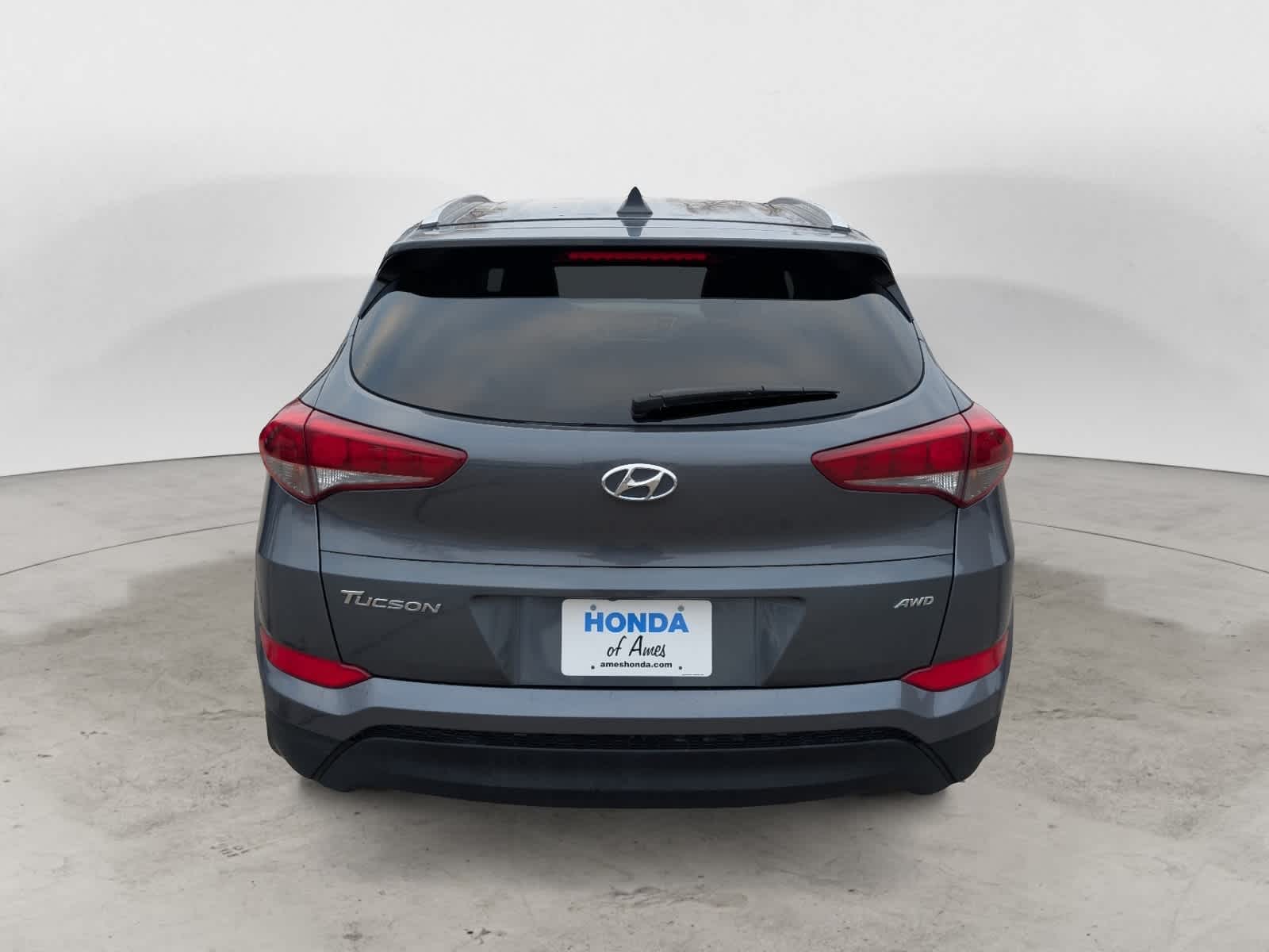 Thumbnail: 2018 Hyundai Tucson - 3