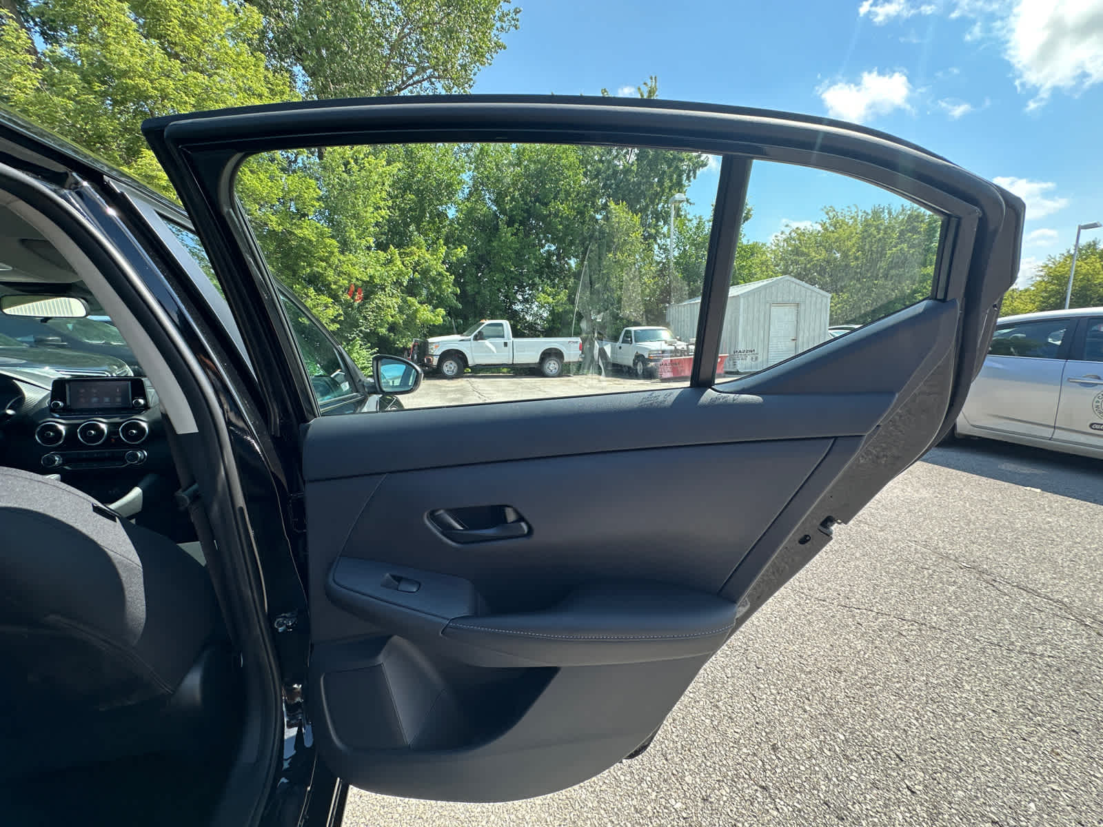 Thumbnail: 2025 Nissan Sentra - 8