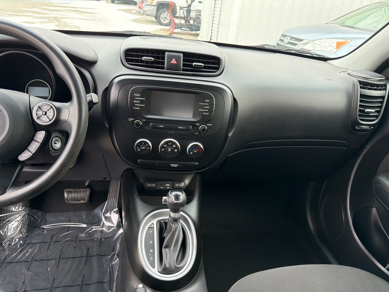 Thumbnail: 2019 Kia Soul - 25