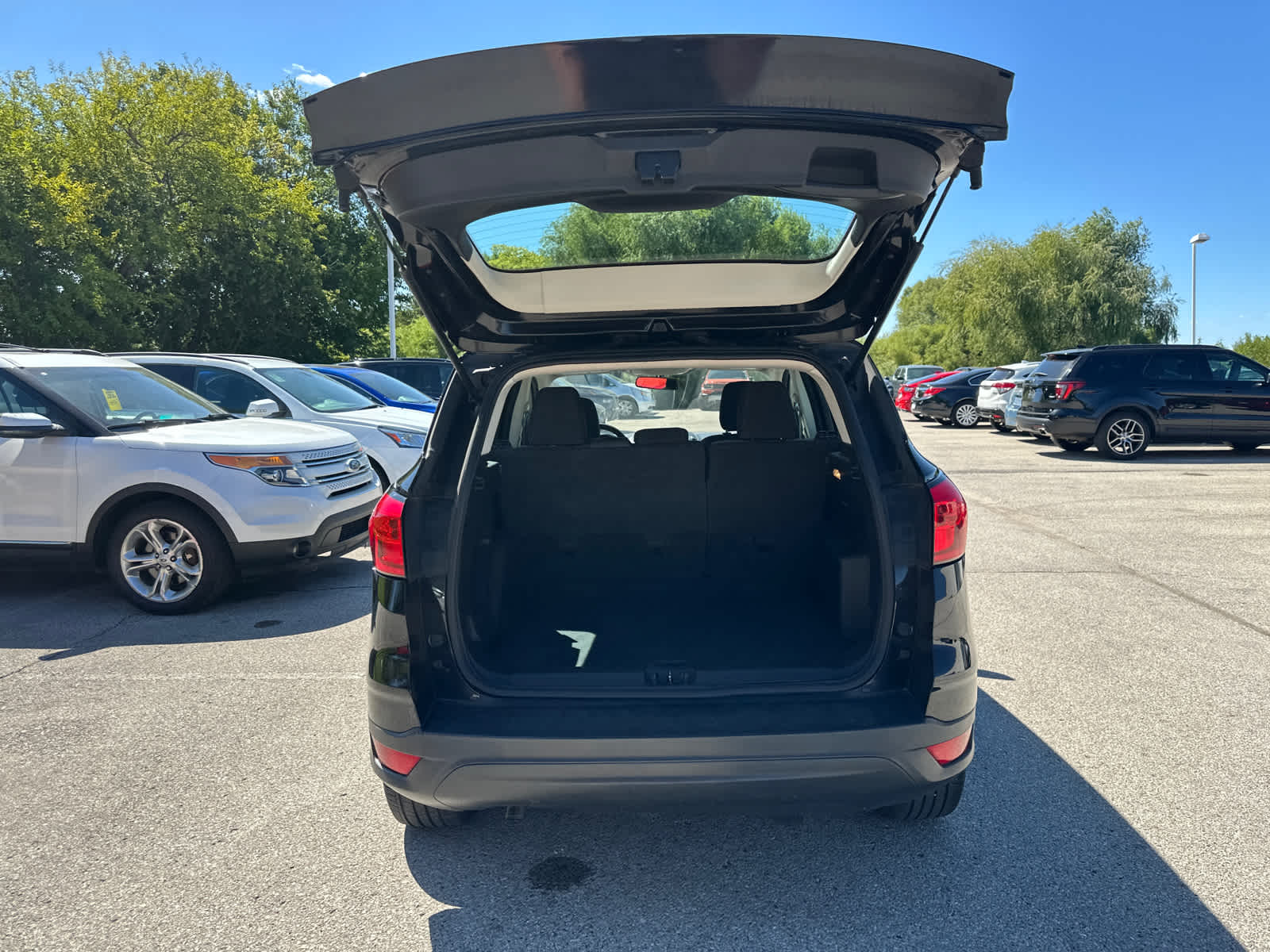 Thumbnail: 2019 Ford Escape - 10