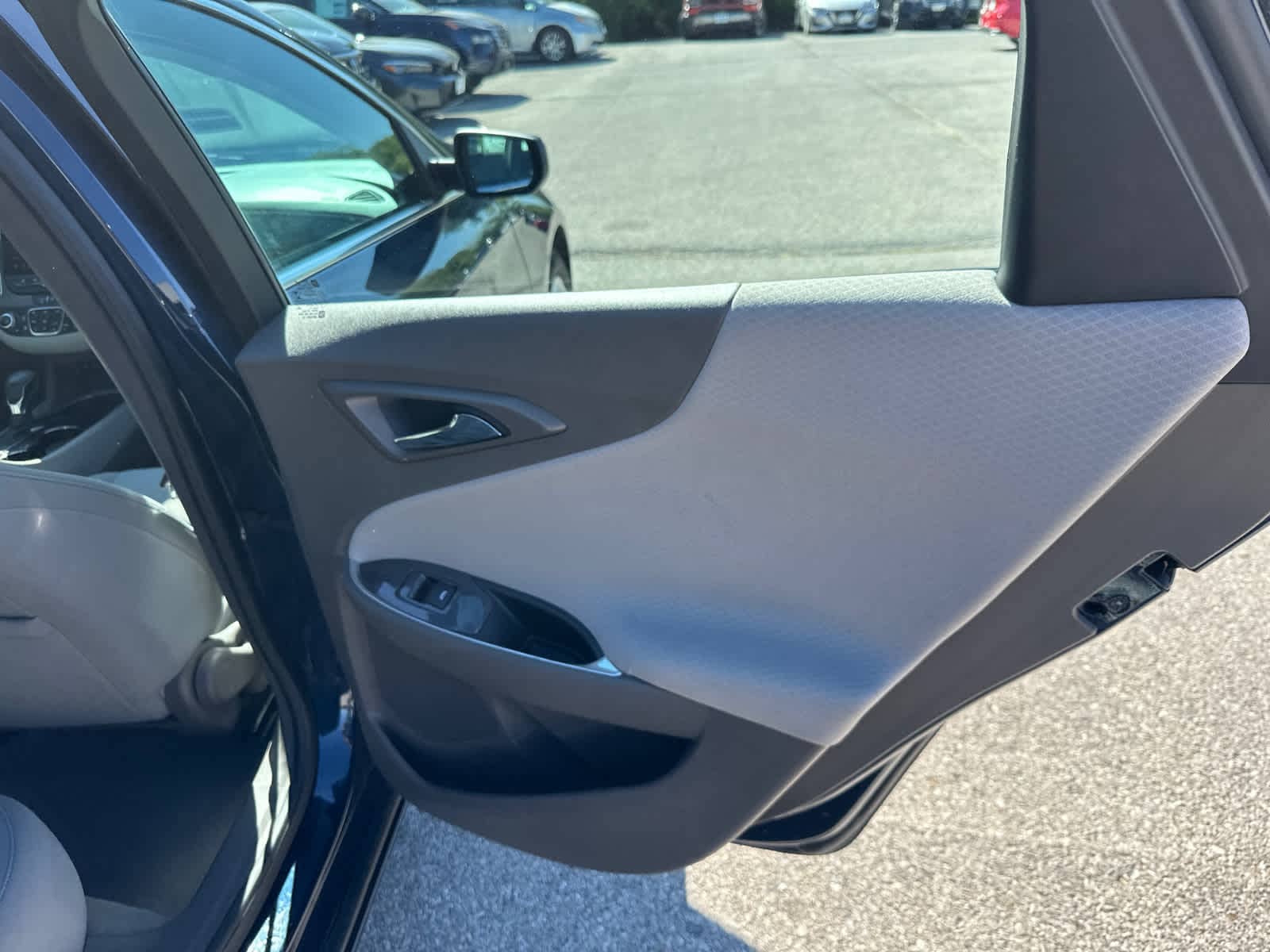 Thumbnail: 2021 Chevrolet Malibu - 9