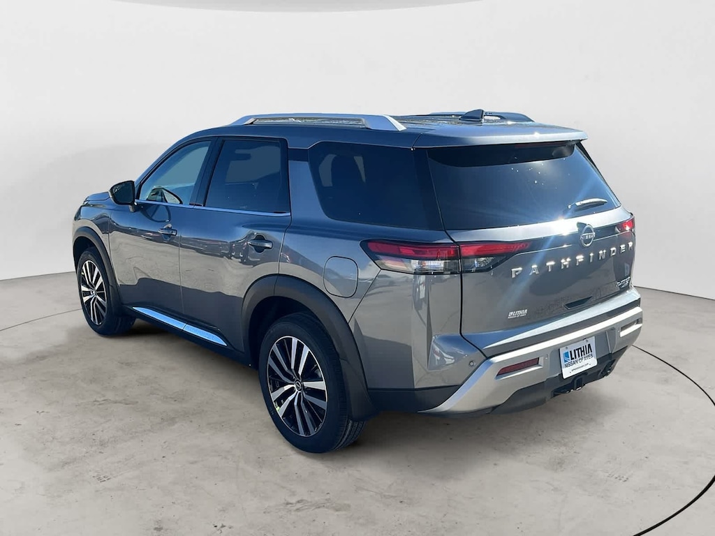 New 2025 Nissan Pathfinder Platinum SUV