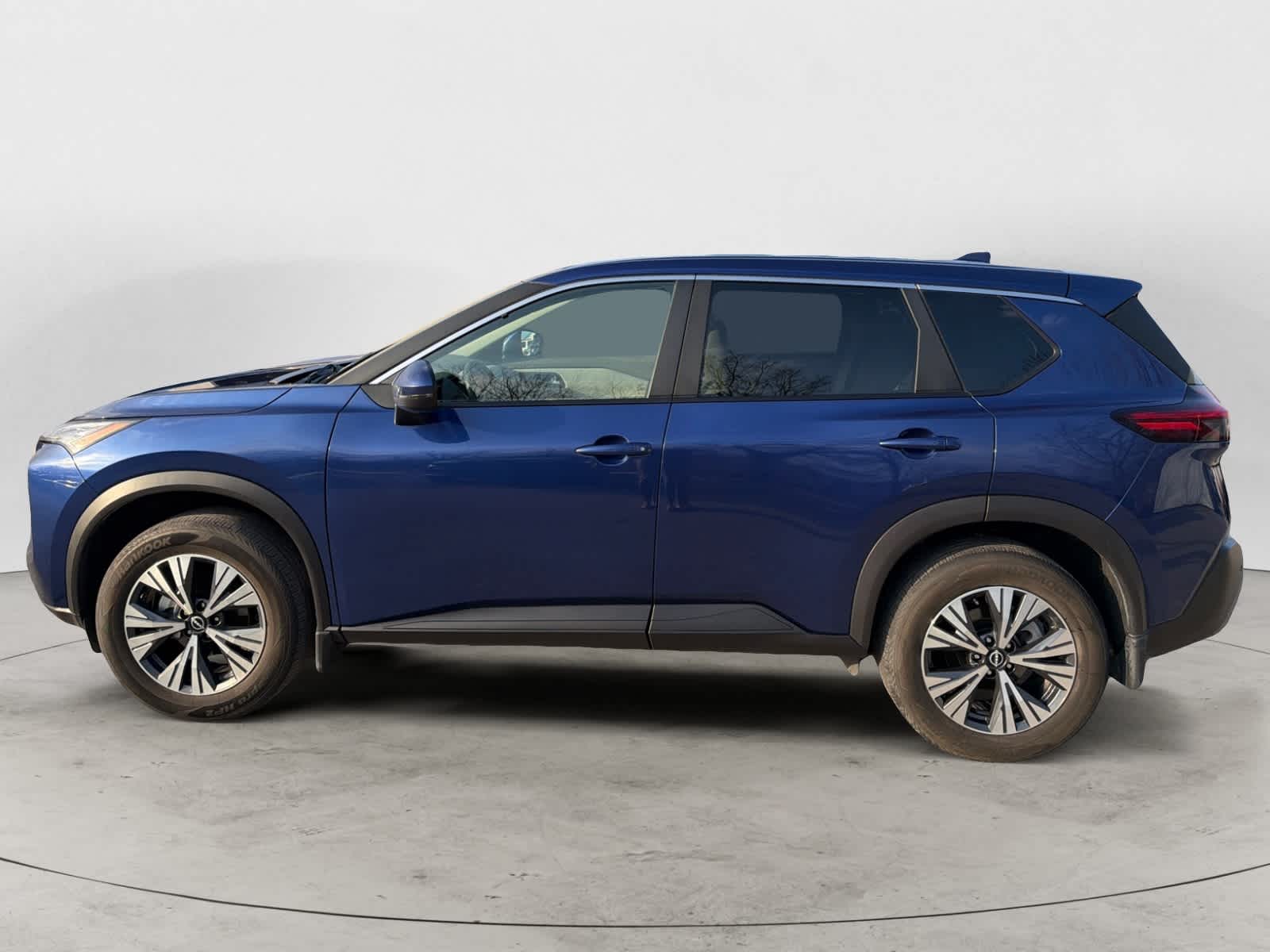 Thumbnail: 2022 Nissan Rogue - 2