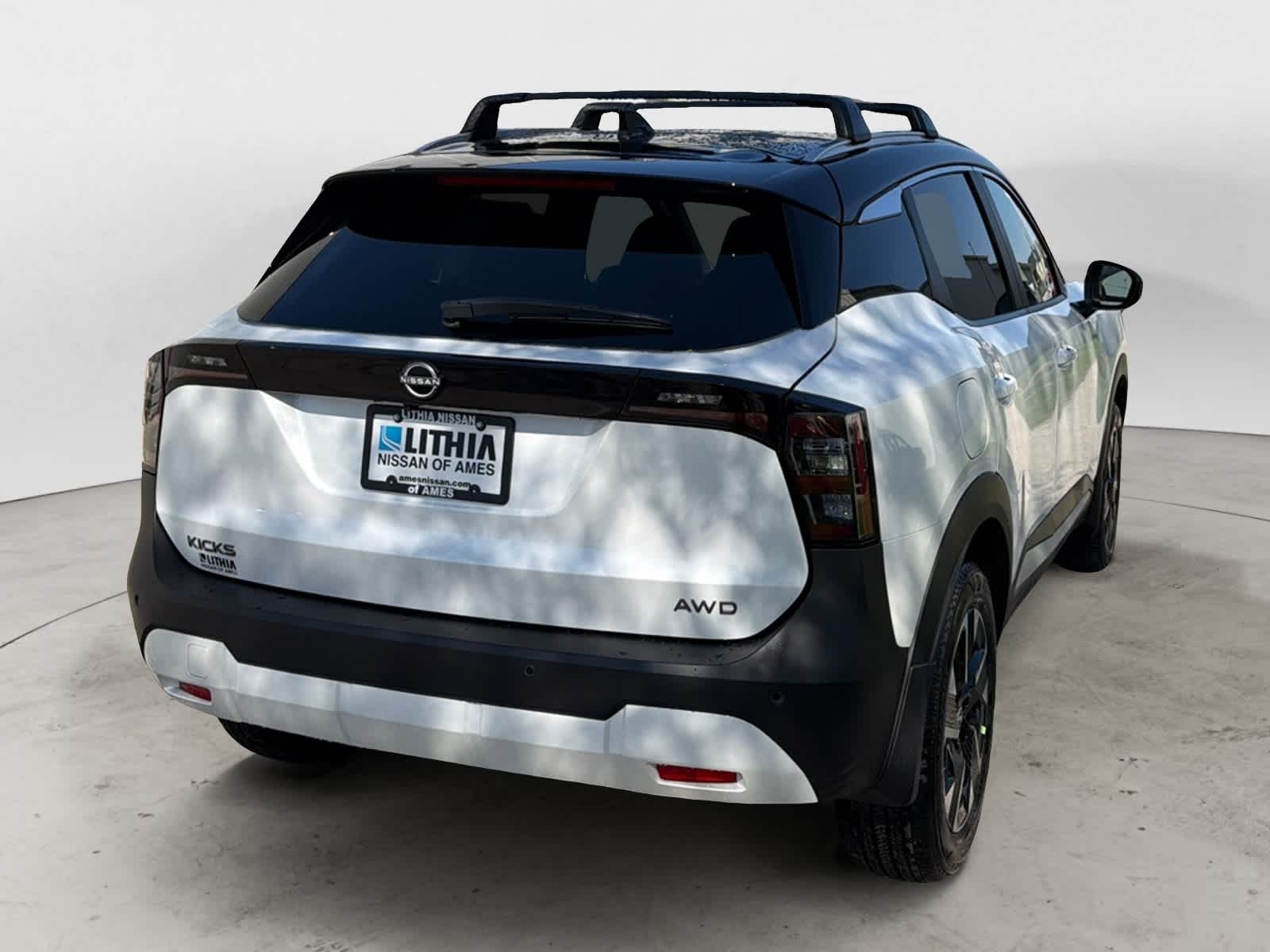 Thumbnail: 2026 Nissan Kicks - 4