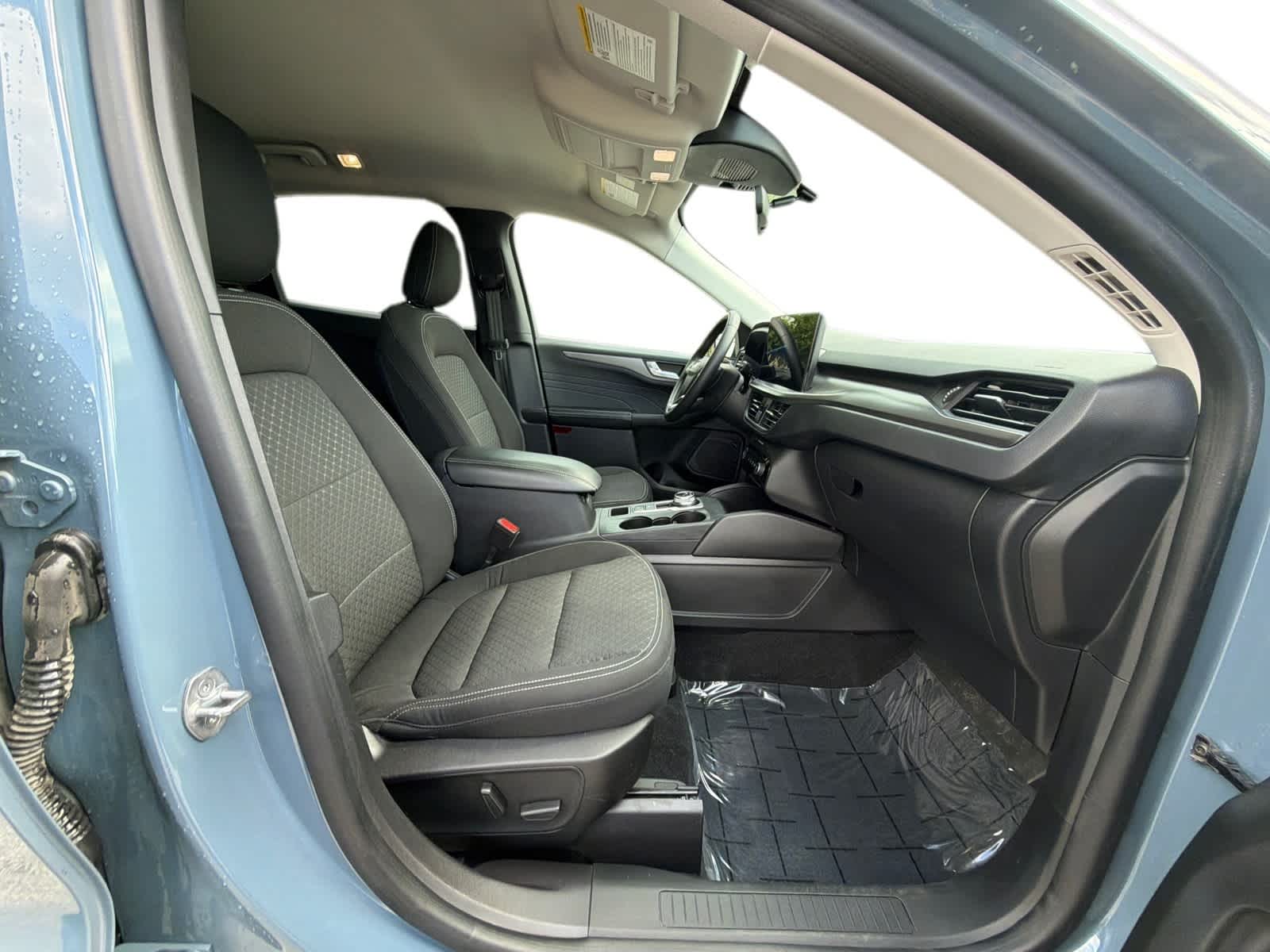 Thumbnail: 2023 Ford Escape - 8