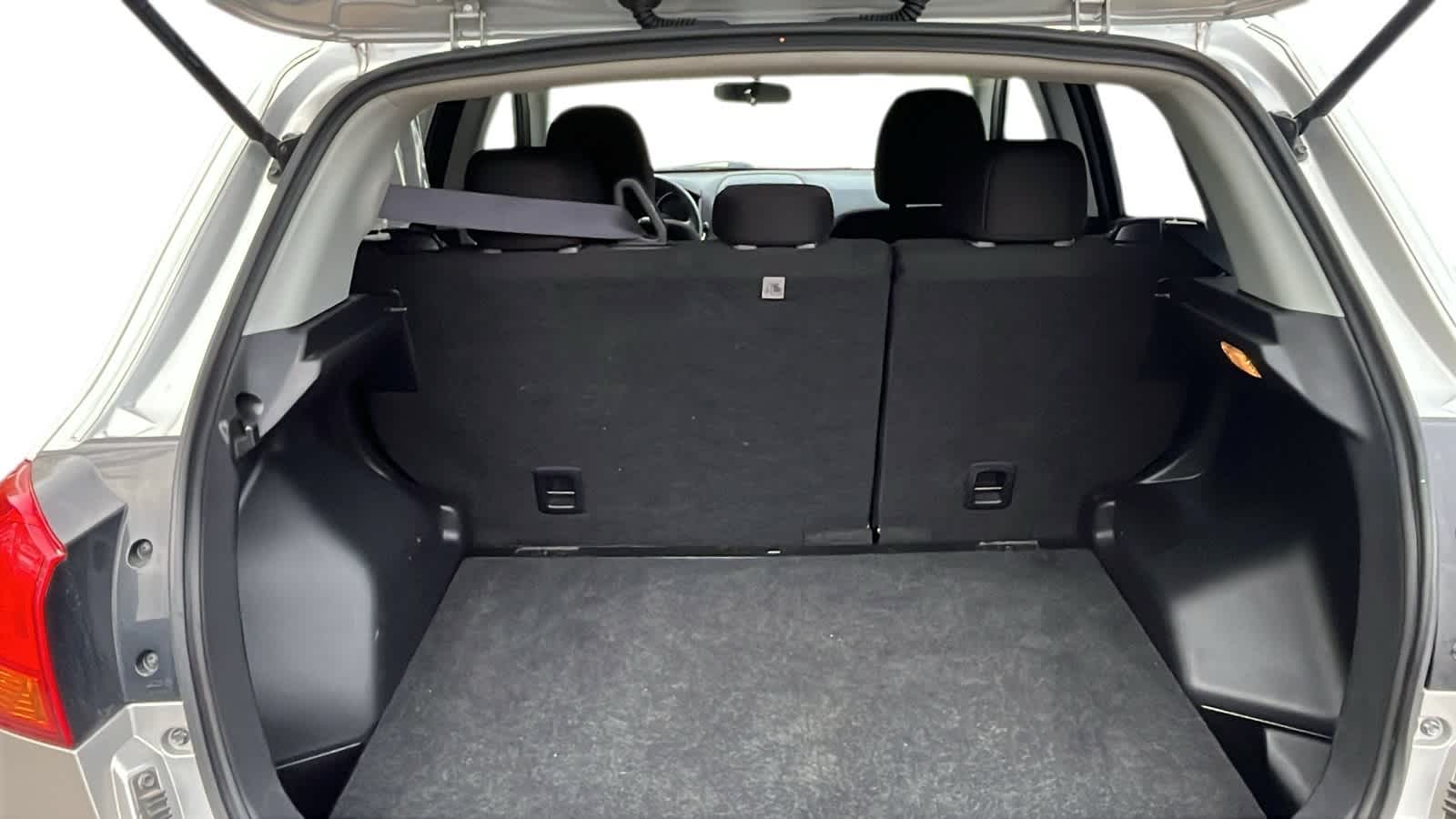 Thumbnail: 2019 Mitsubishi Outlander Sport - 6