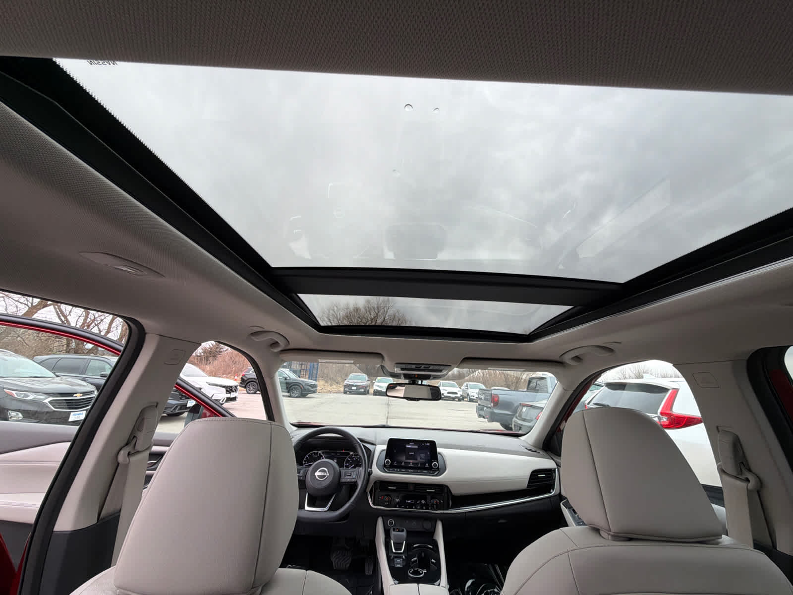 Thumbnail: 2023 Nissan Rogue - 27