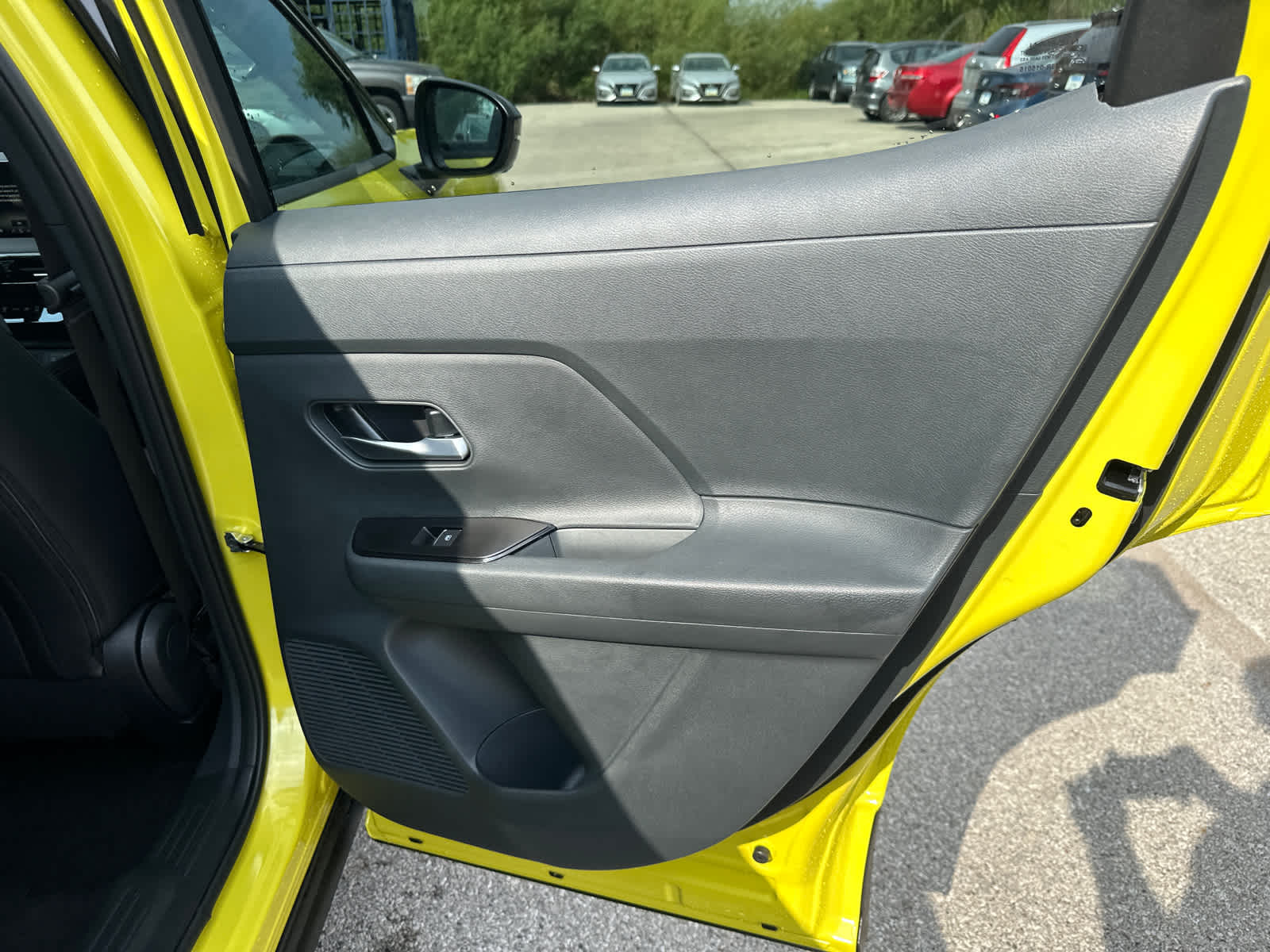 Thumbnail: 2026 Nissan Kicks - 8